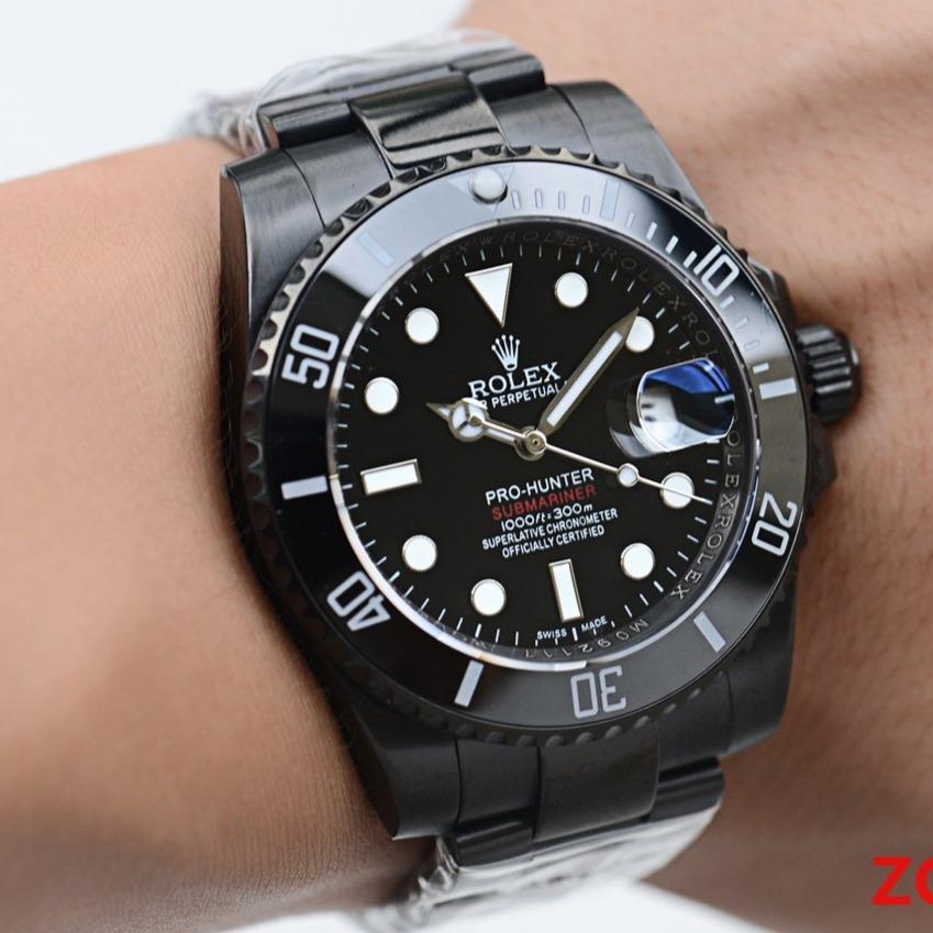 SUBMARINER DATE 40 CUSTOM ALL BLACK PRO HUNTER