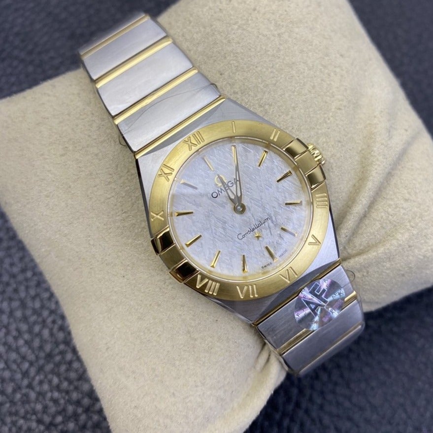 CONSTELLATION QUARTZ 28MM GOLD STEEL