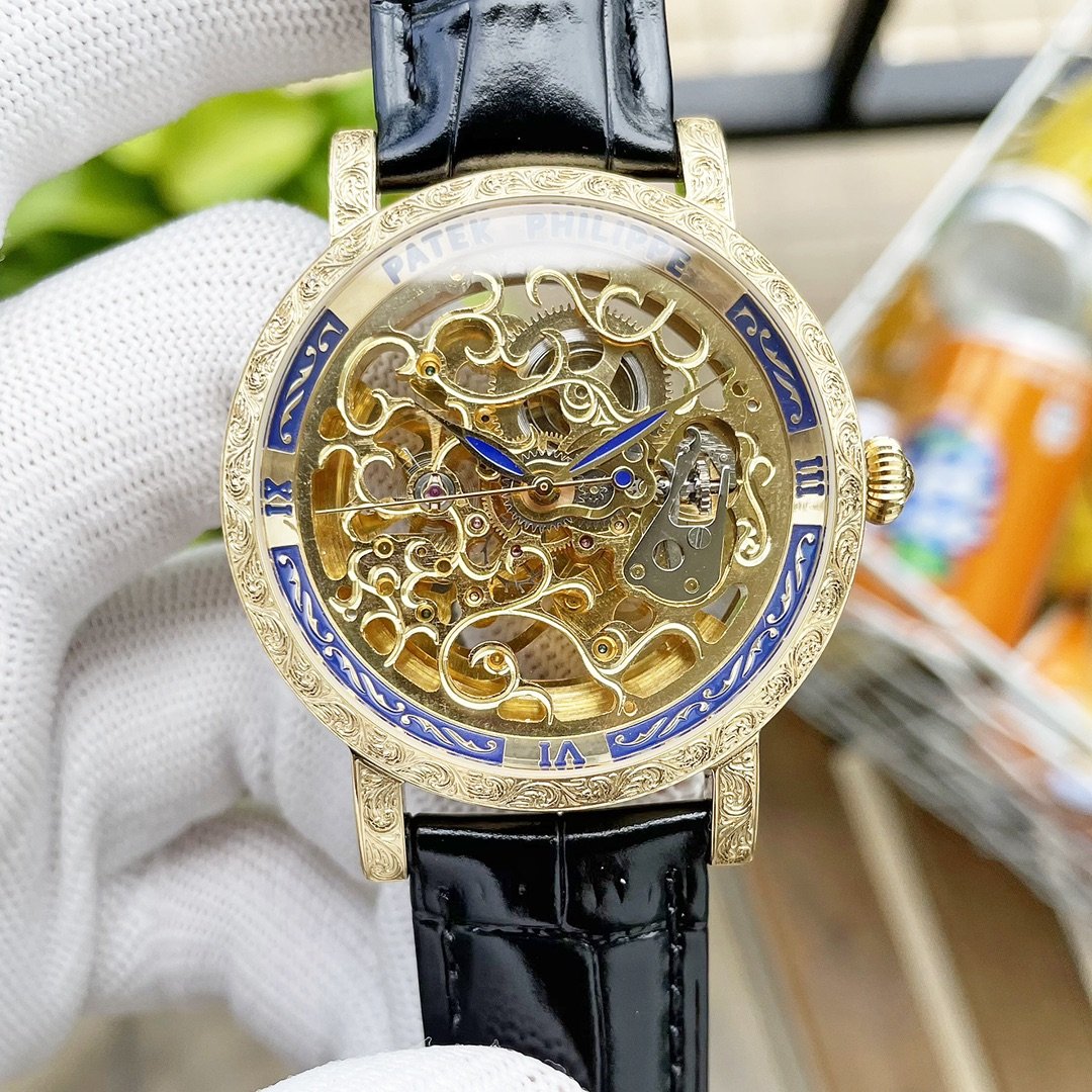 CALATRAVA SKELETON ENGRAVED HAND LEATHER STRAP