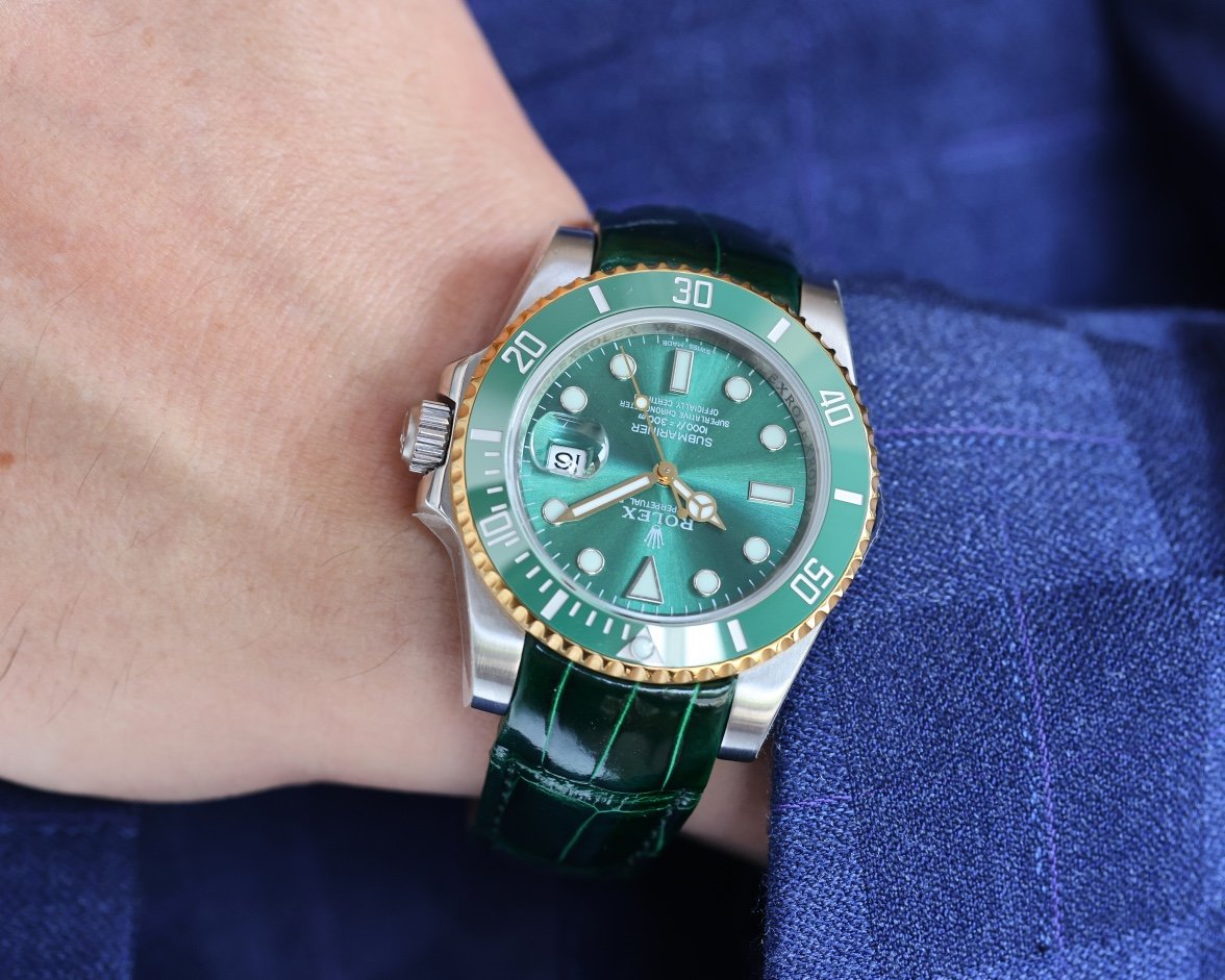 SUBMARINER DATE 40 STEEL CASE GOLD GREEN CERAMIC LEATHER