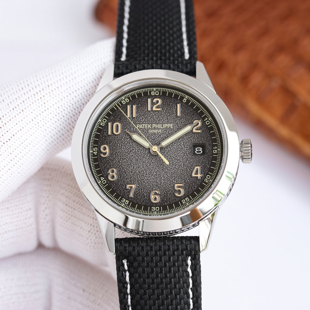 CALATRAVA 5226G-001 SILVER CASE BLACK DIAL