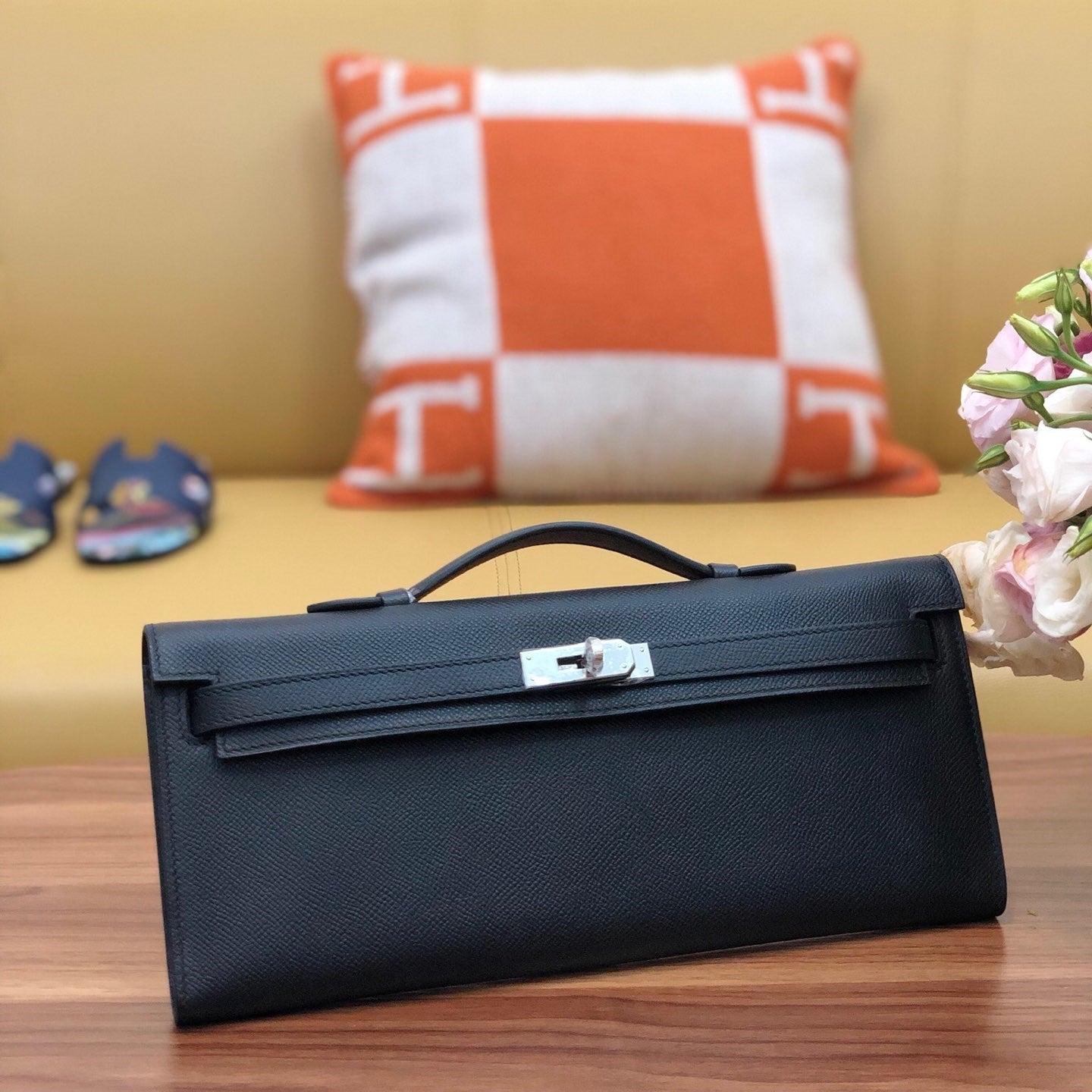 HM Kelly Cut 31cm Black Swift Leather Shw Silver Hardware