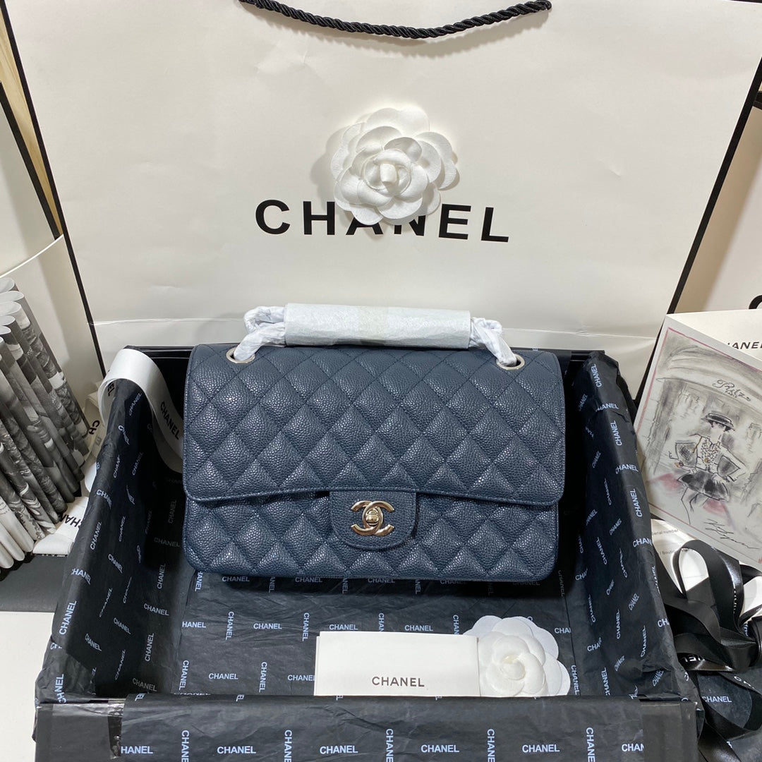 flap bag medium 25 dark blue caviar shw
