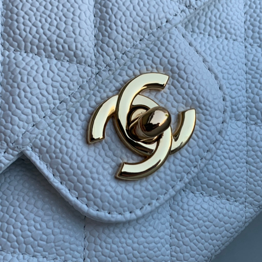 flap bag medium 25 white caviar ghw