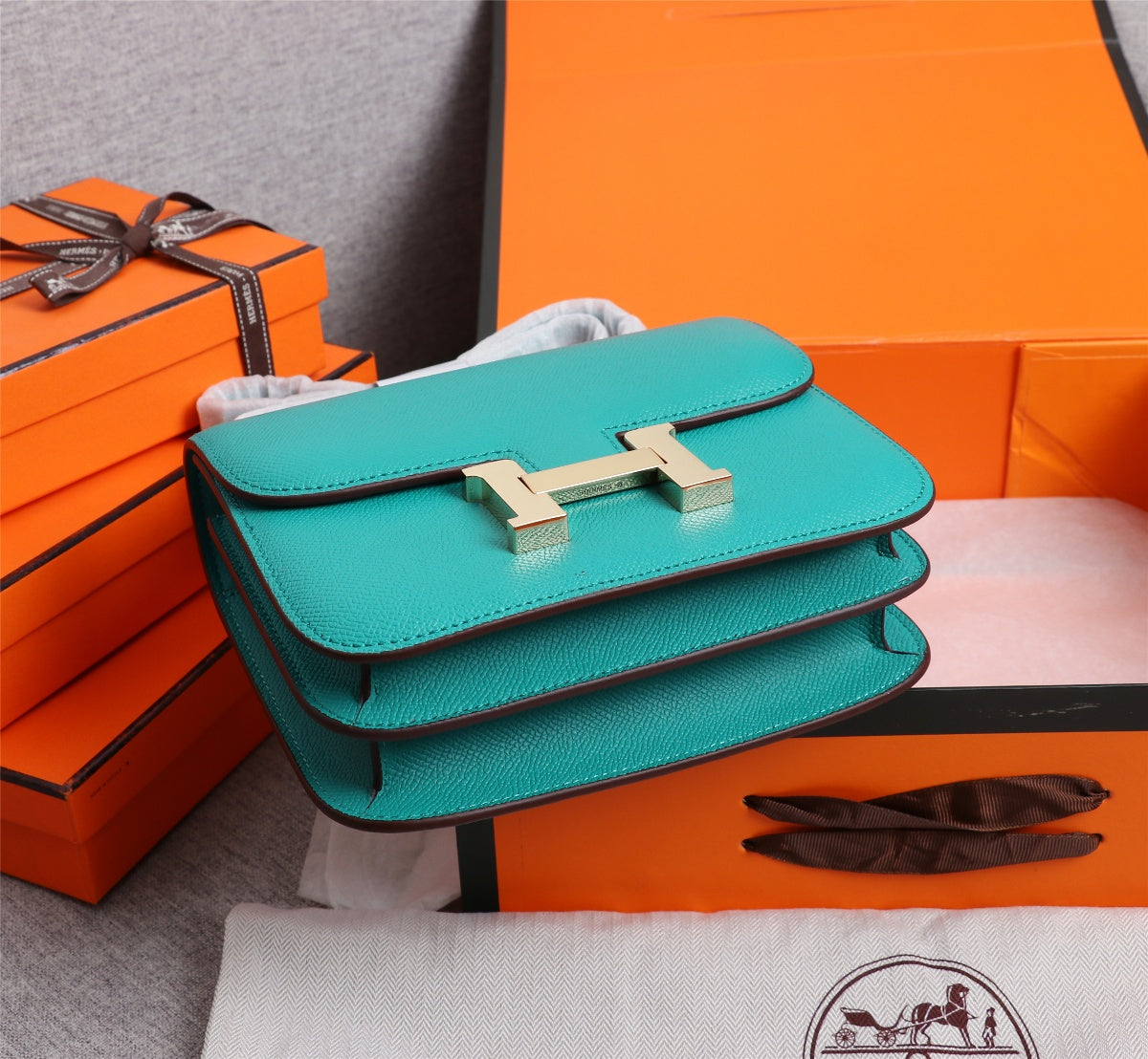 HM CONSTANCE BAG 18 TURQUOISE EPSOM GOLD HARDWARE