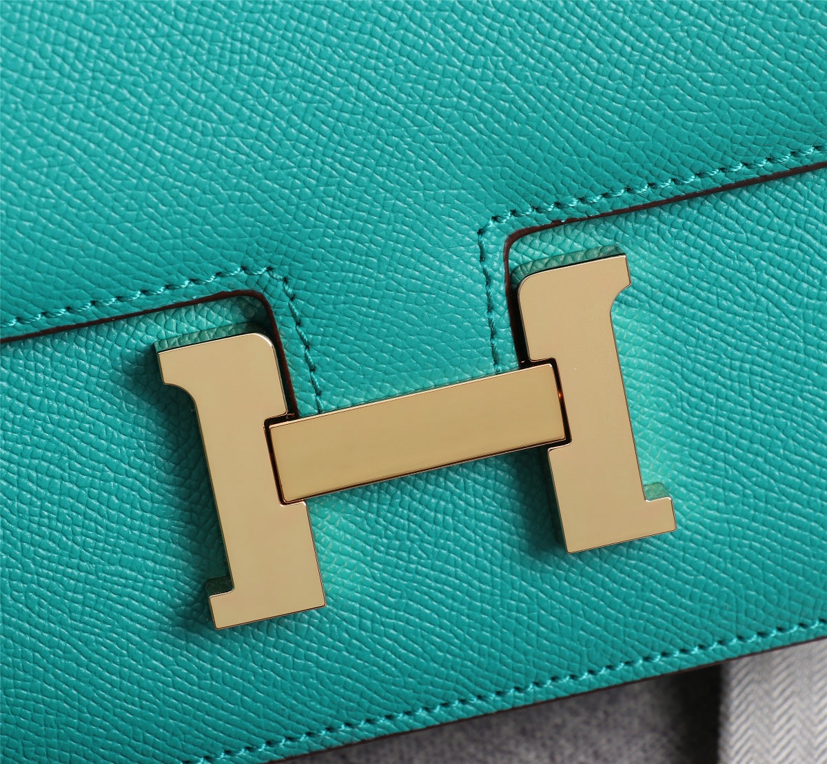 HM CONSTANCE BAG 18 TURQUOISE EPSOM GOLD HARDWARE