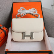 HM CONSTANCE BAGS 18 CREAM EPSOM SILVER HARDWARE
