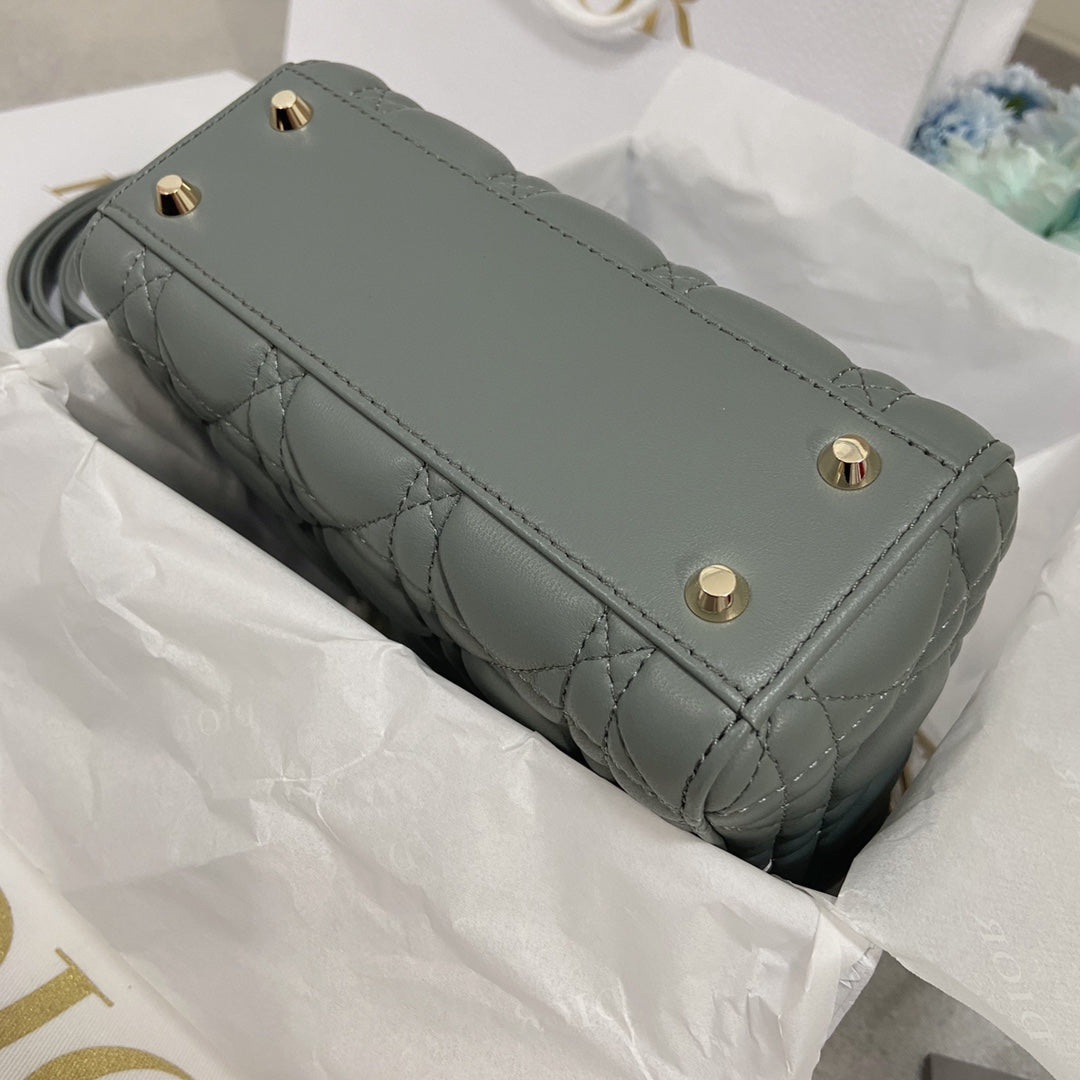 mini lady 17 rock gray lambskin