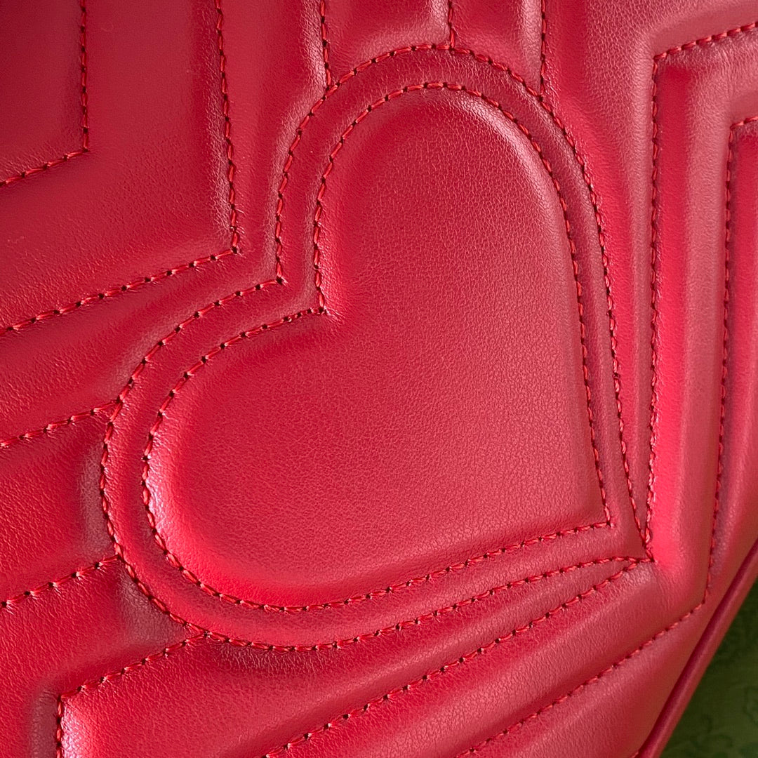 gg marmont 26cm red calfskin gold hardware