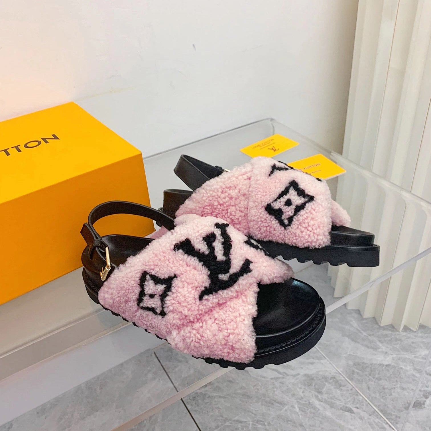 LV Paseo Flat Comfort Sandal Pink Black Fleece