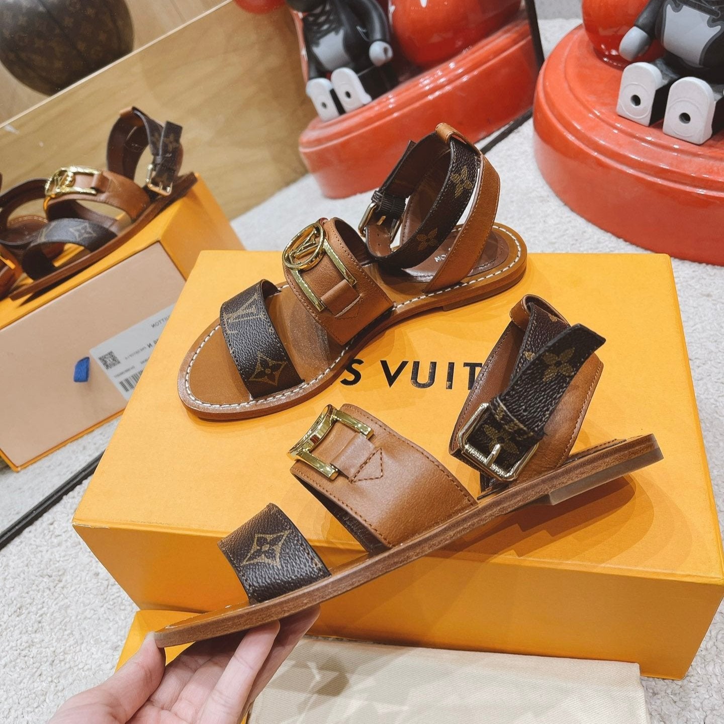 LV Academy Flat Sandal Light Brown Cowhide