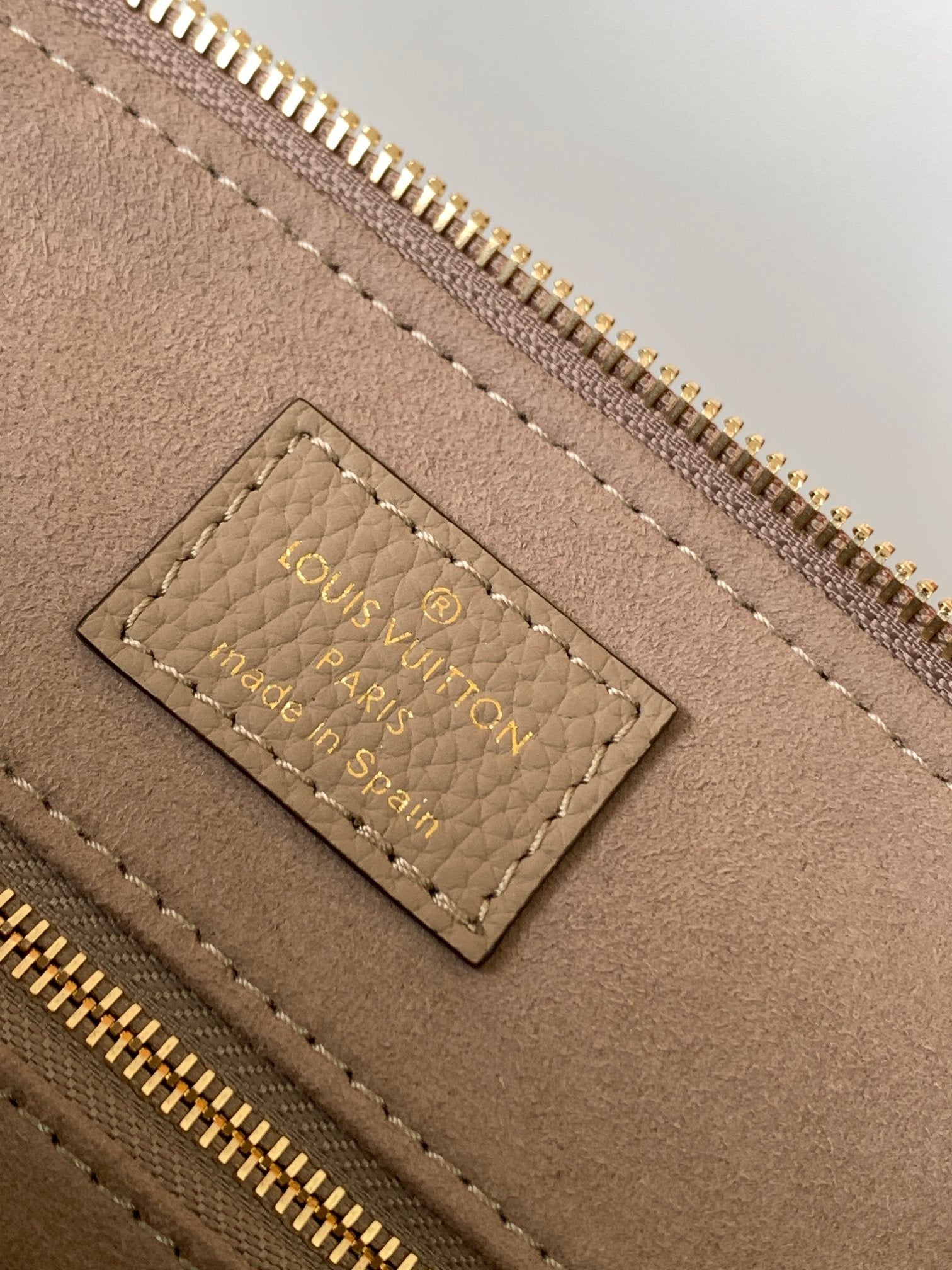 LV Petit Palais Bag Beige Cowhide 241139