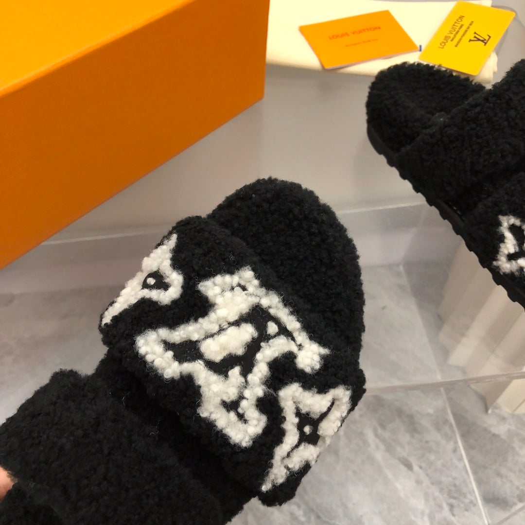 LV Paseo Flat Comfort Mule Black Wool