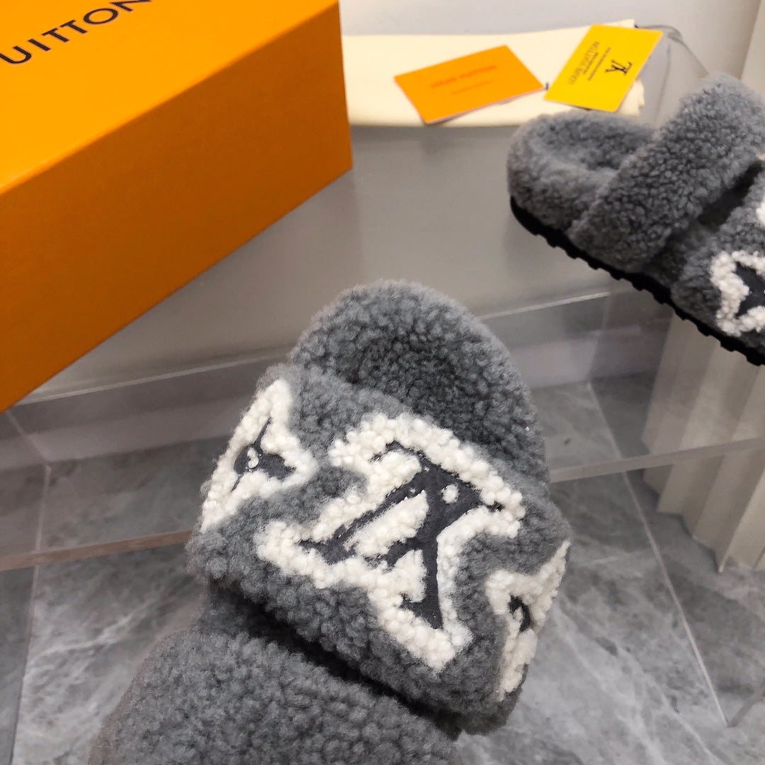 LV Paseo Flat Comfort Mule Grey Wool