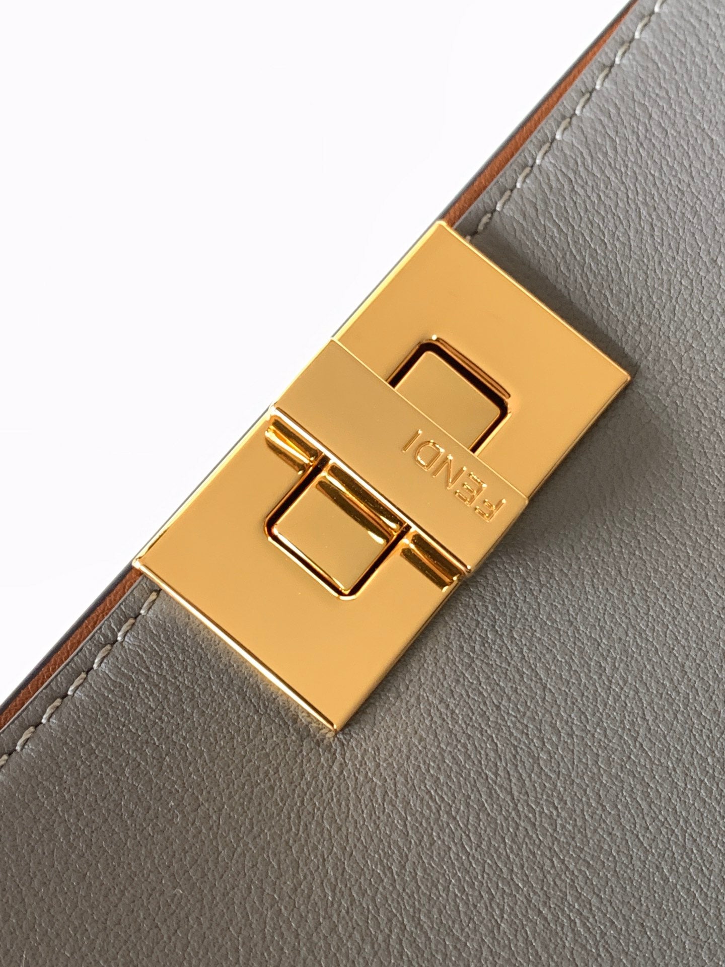 Peekaboo ISeeU Small 27cm Bag grey lambskin gold hardware