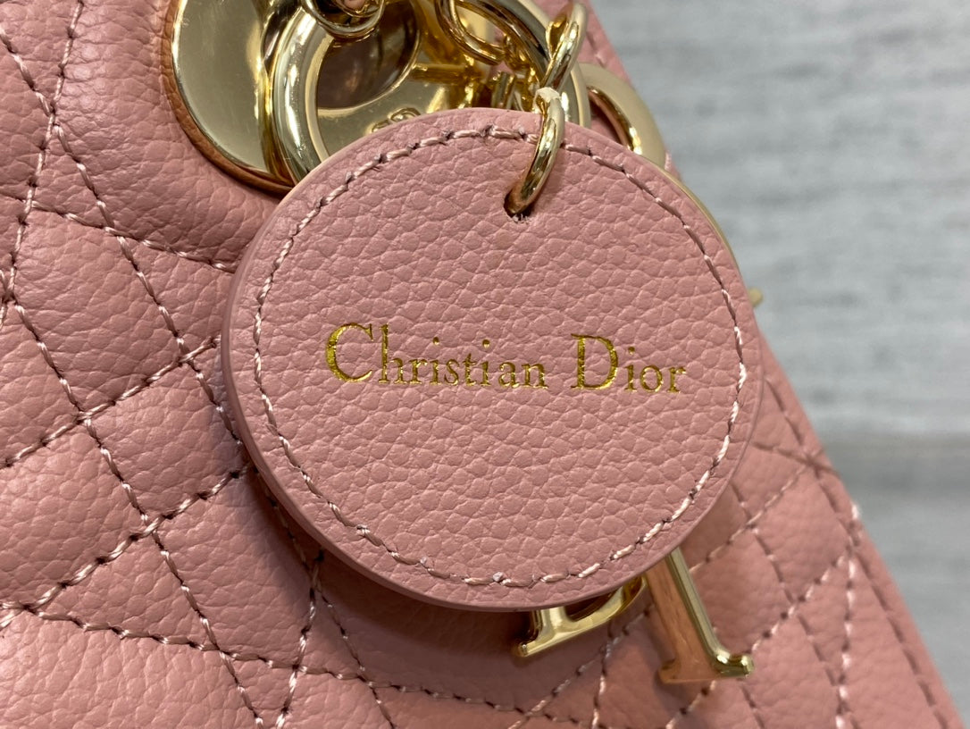 mini lady 17 sakura calfskin ghw