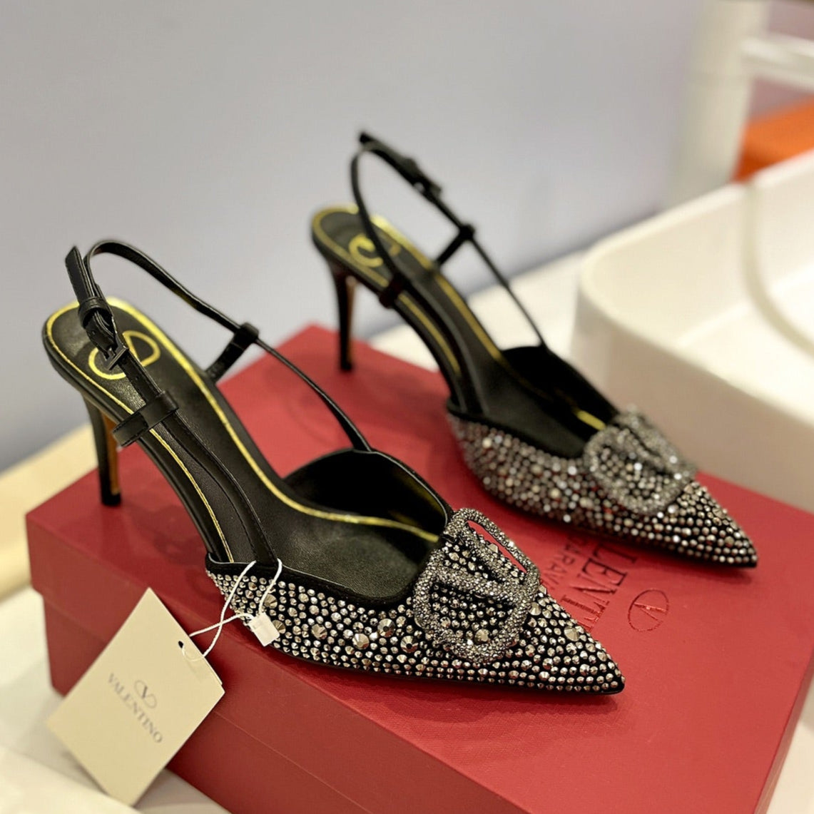 VT Signature Heels Black Diamond Calf Leather 295086