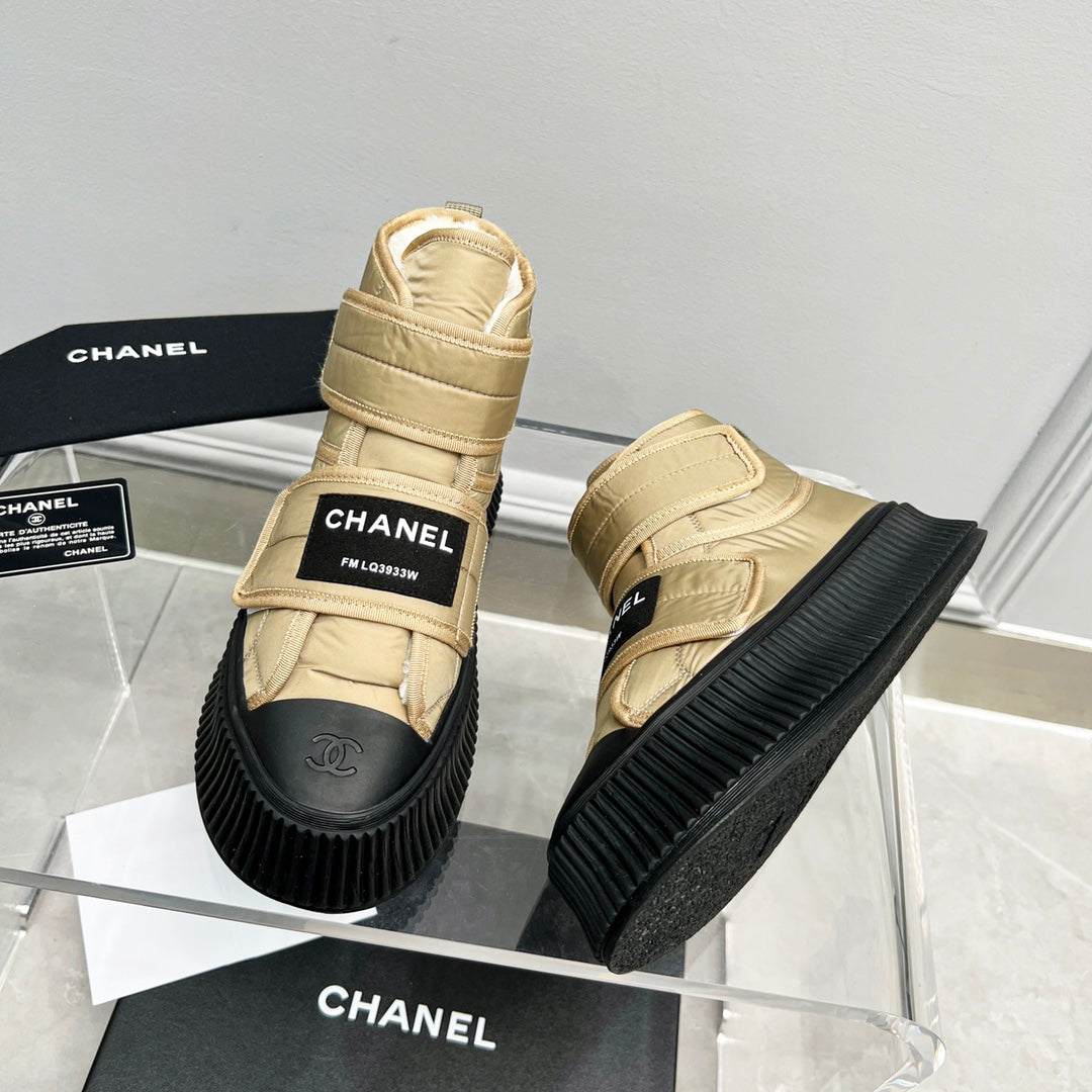 CC High Top Sneaker Thick-Soled Beige Rain Velvet Fabric