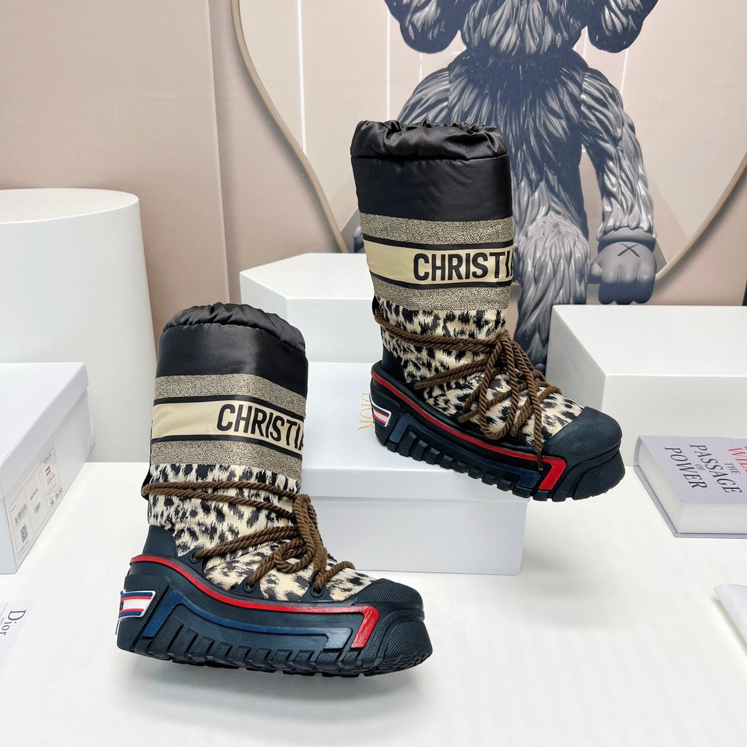 CD Platform Snow Boots Black Beige Cowhide Nylon Fabric 539655