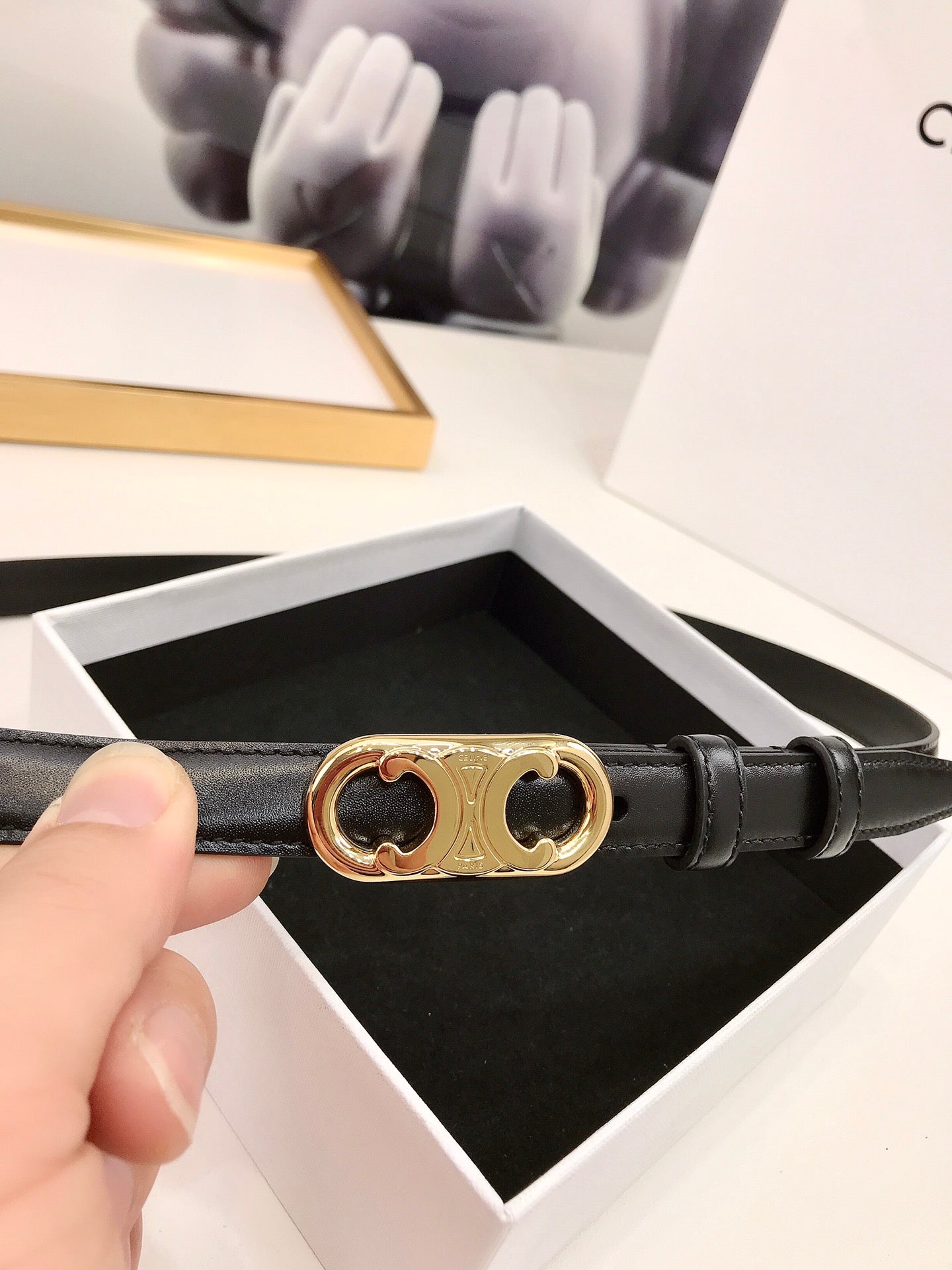 CL Gold 18mm Triomphe Enamel Black Cowhide 608384