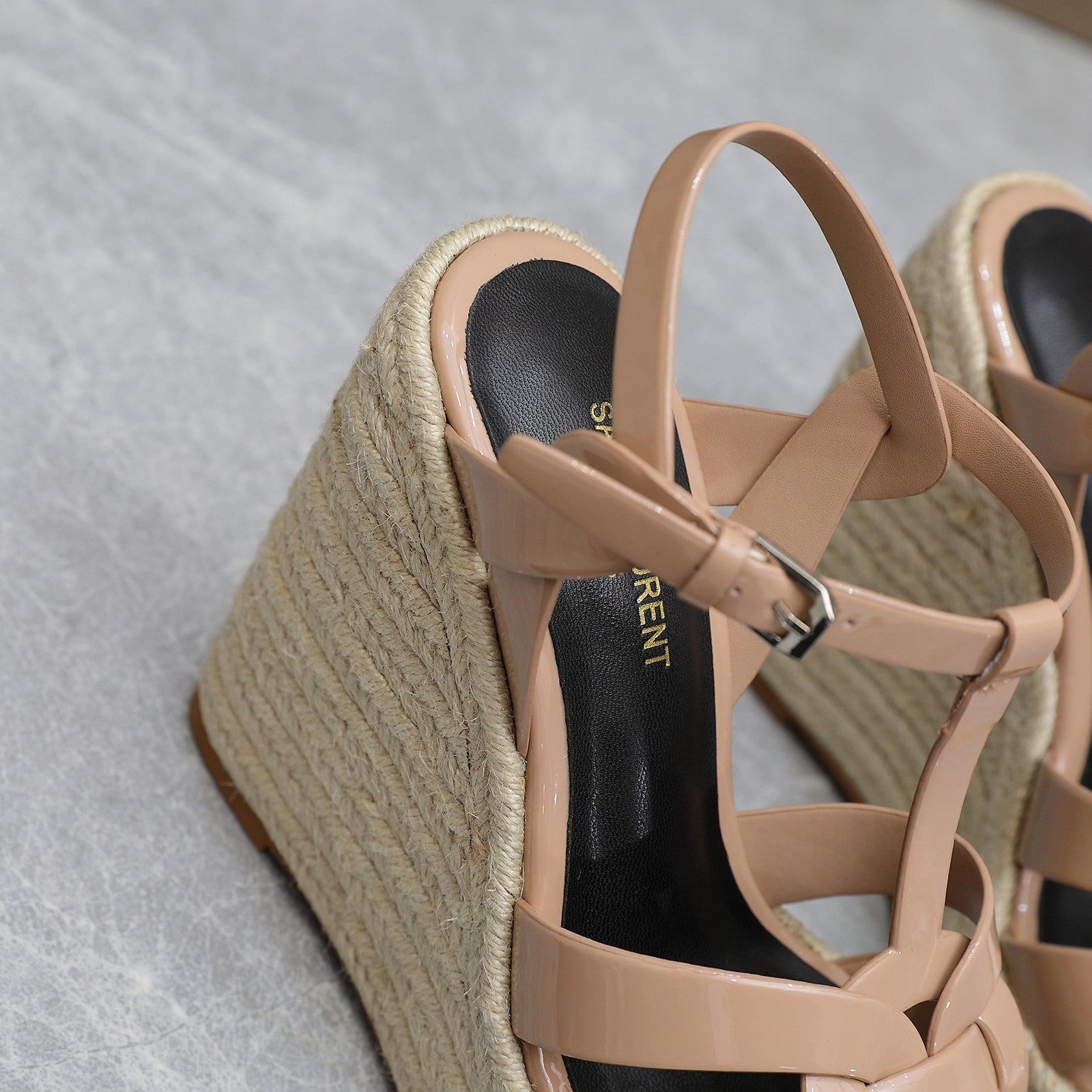 SL TRIBUTE WEDGE SANDALS PINK NUDE POLISHED CALFSKIN