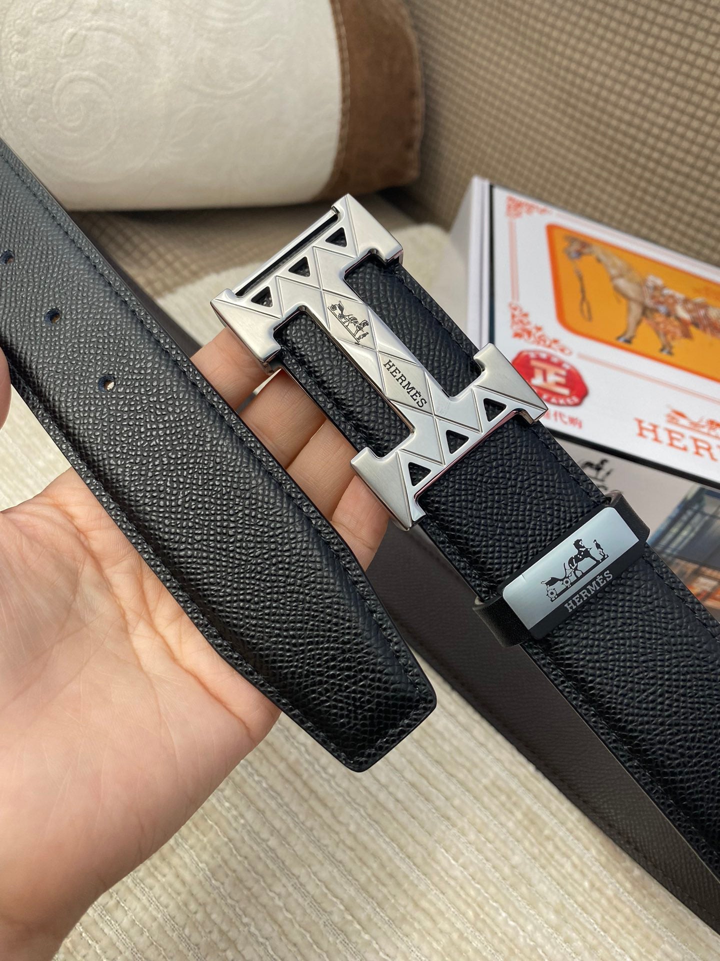 HM Belt 38mm Black Cowhide Leather Sliver Buckle 619066