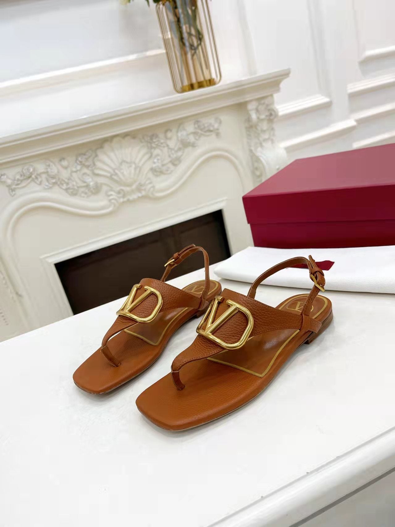 Valentino 25C Thong Sandal Ginger Orange Sheepskin  239509