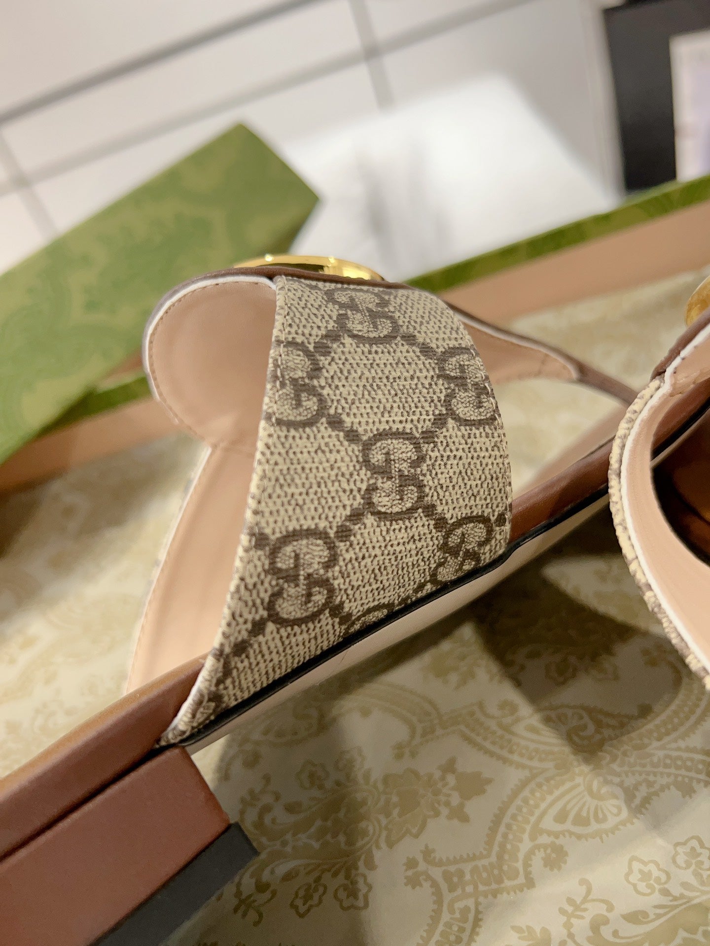 GC 2025 Double G Block Heel Thong Sandals brown Leather 292411