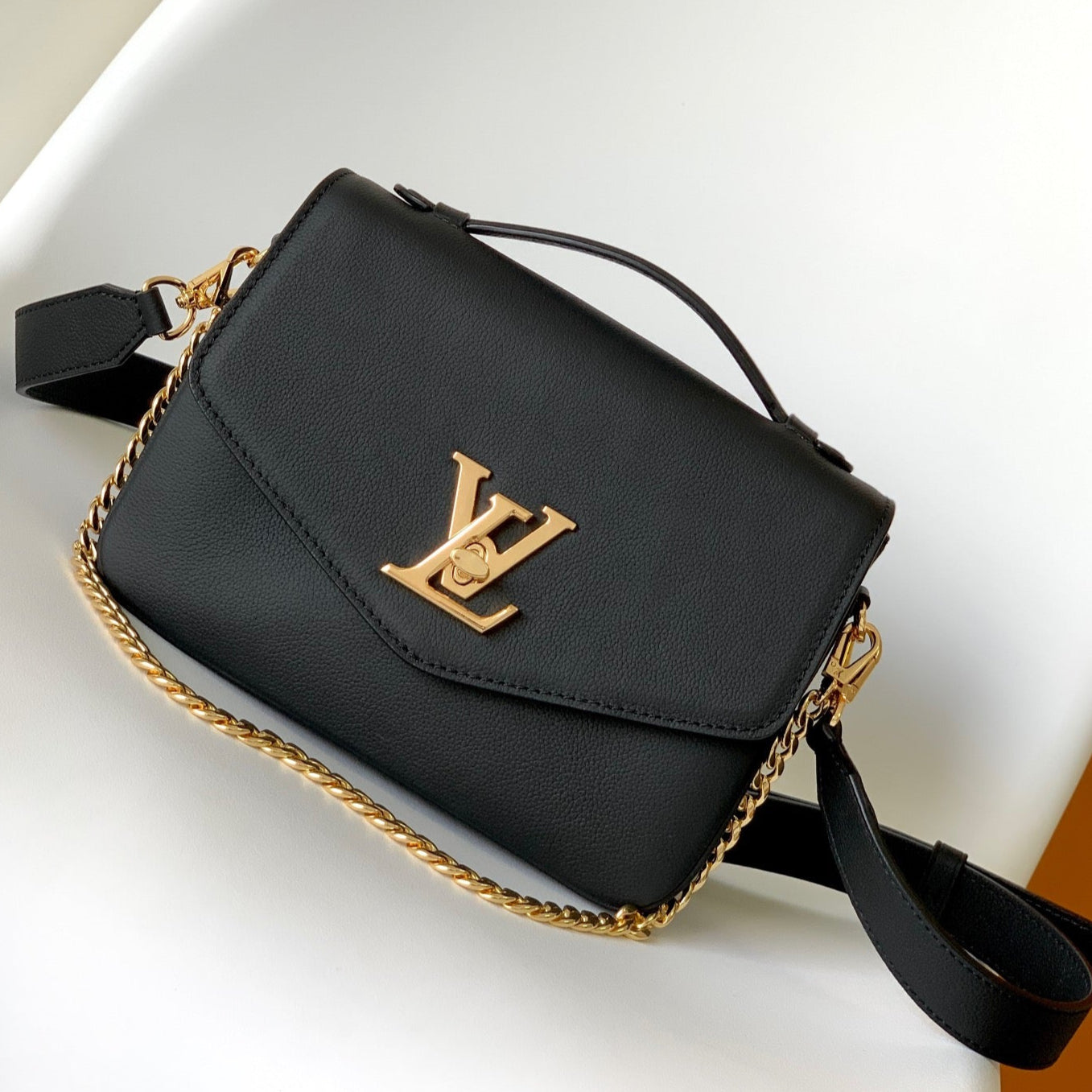 LV Oxford Bag 22cm Black Gold Cowhide 252069