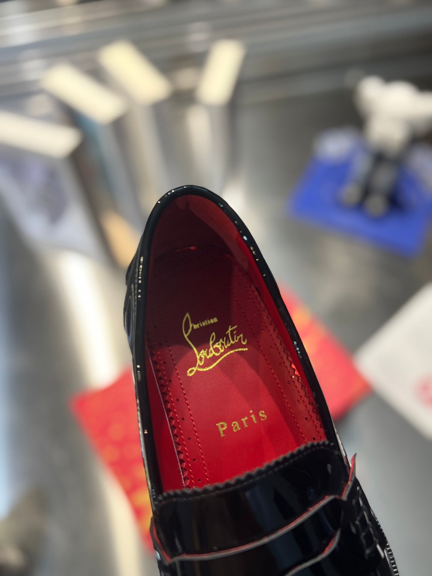 cl mocloon loafer black red patent calfskin