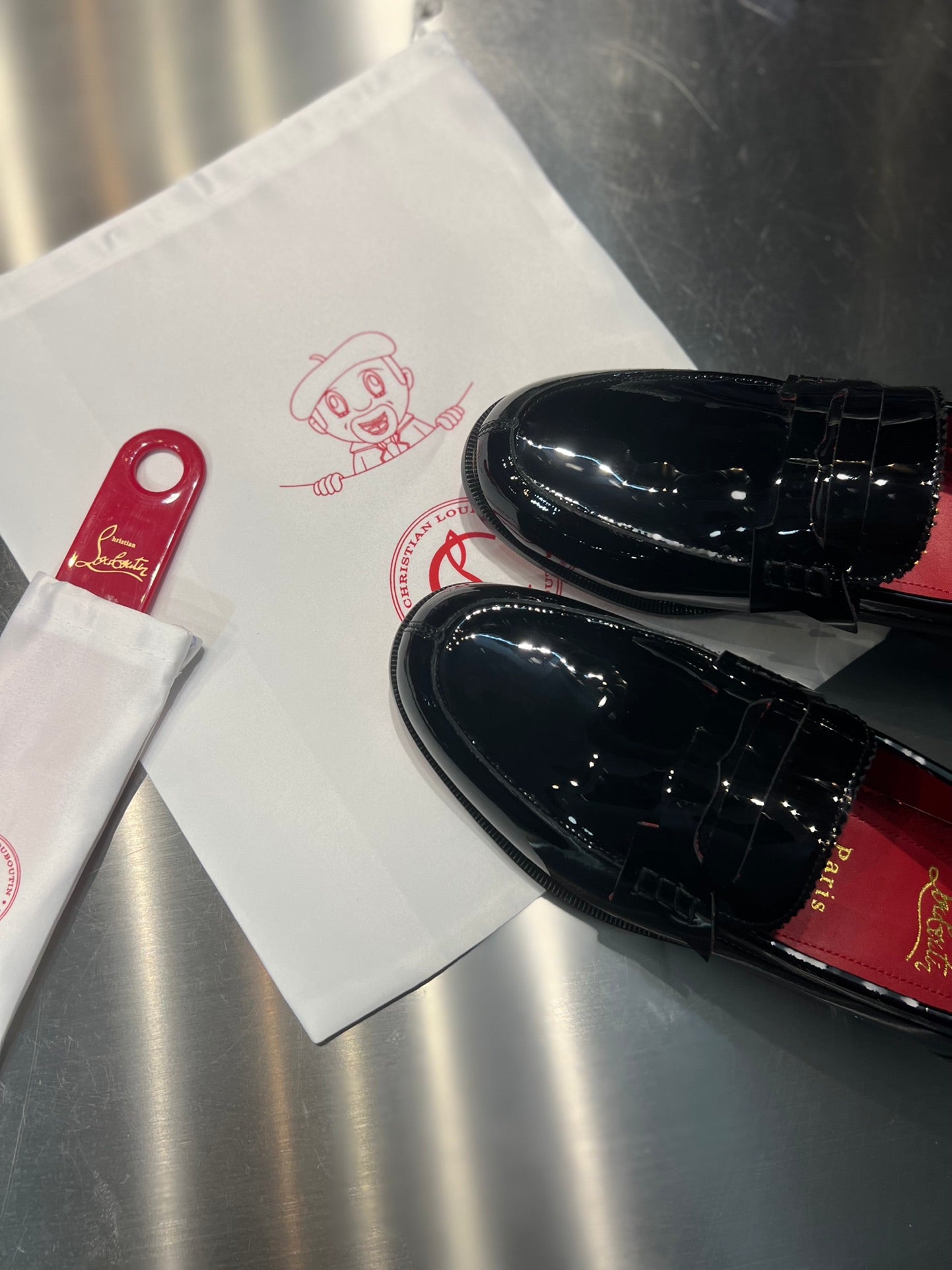 cl mocloon loafer black red patent calfskin