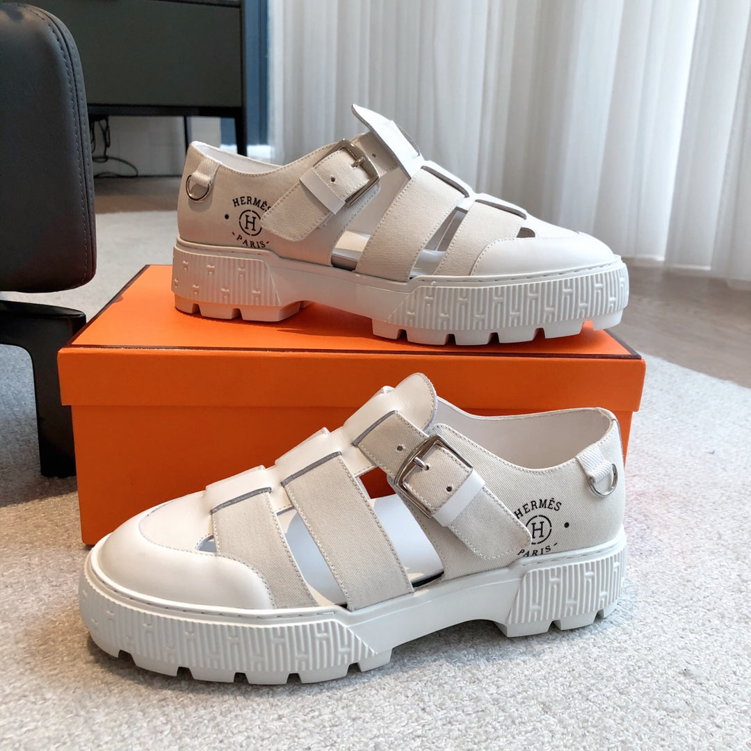 HM ITEM SANDAL WHITE CALFSKIN AND DENIM