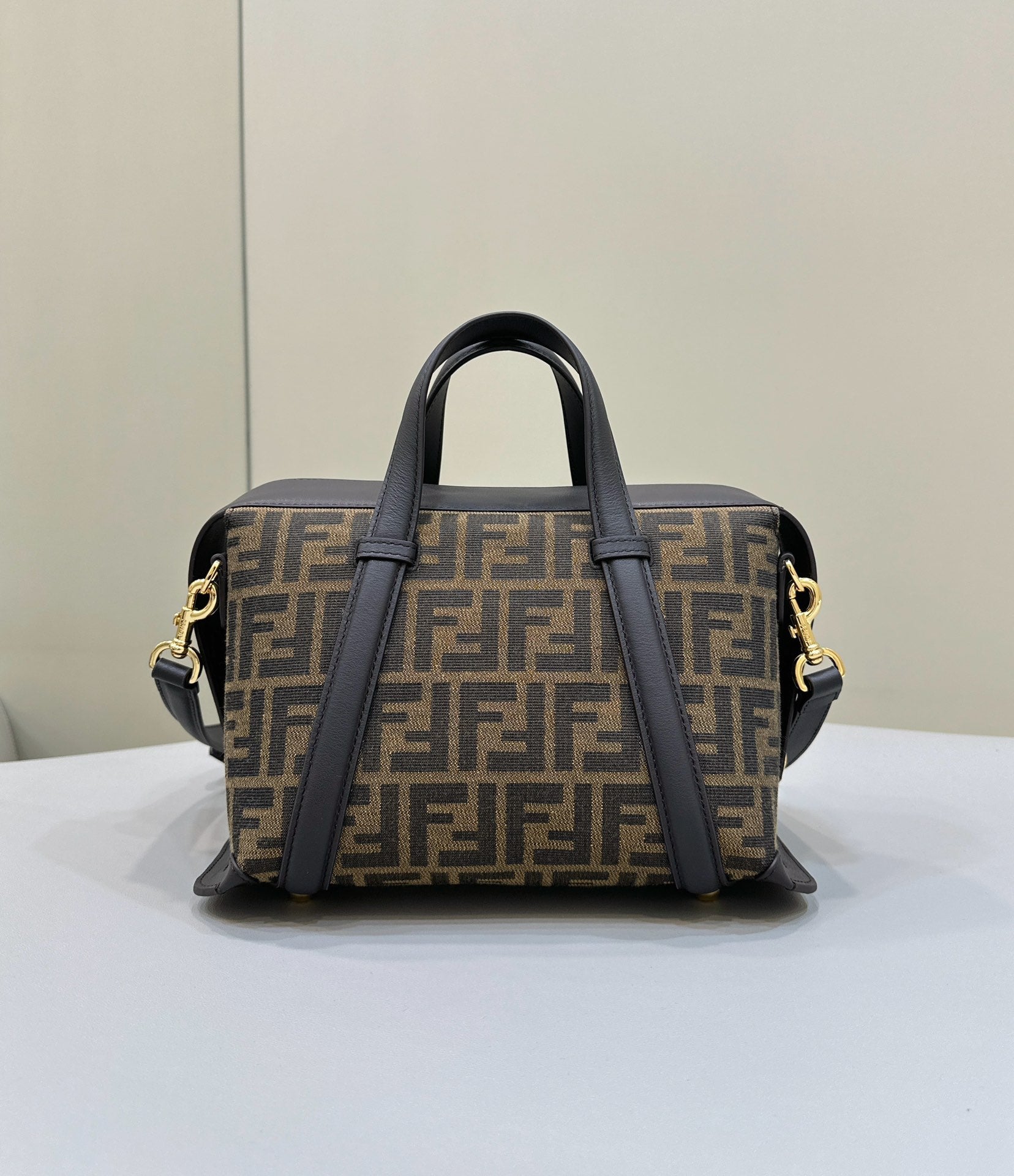 FENDI 27 BAG IN BROWN MIX BLACK JACQUARD FABRIC WITH CALFSKIN