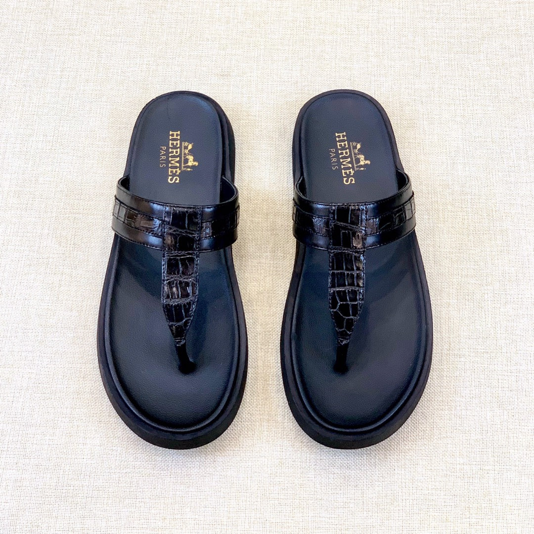HM Men's Thong Sandals Black Rubber Sheepskin 561667