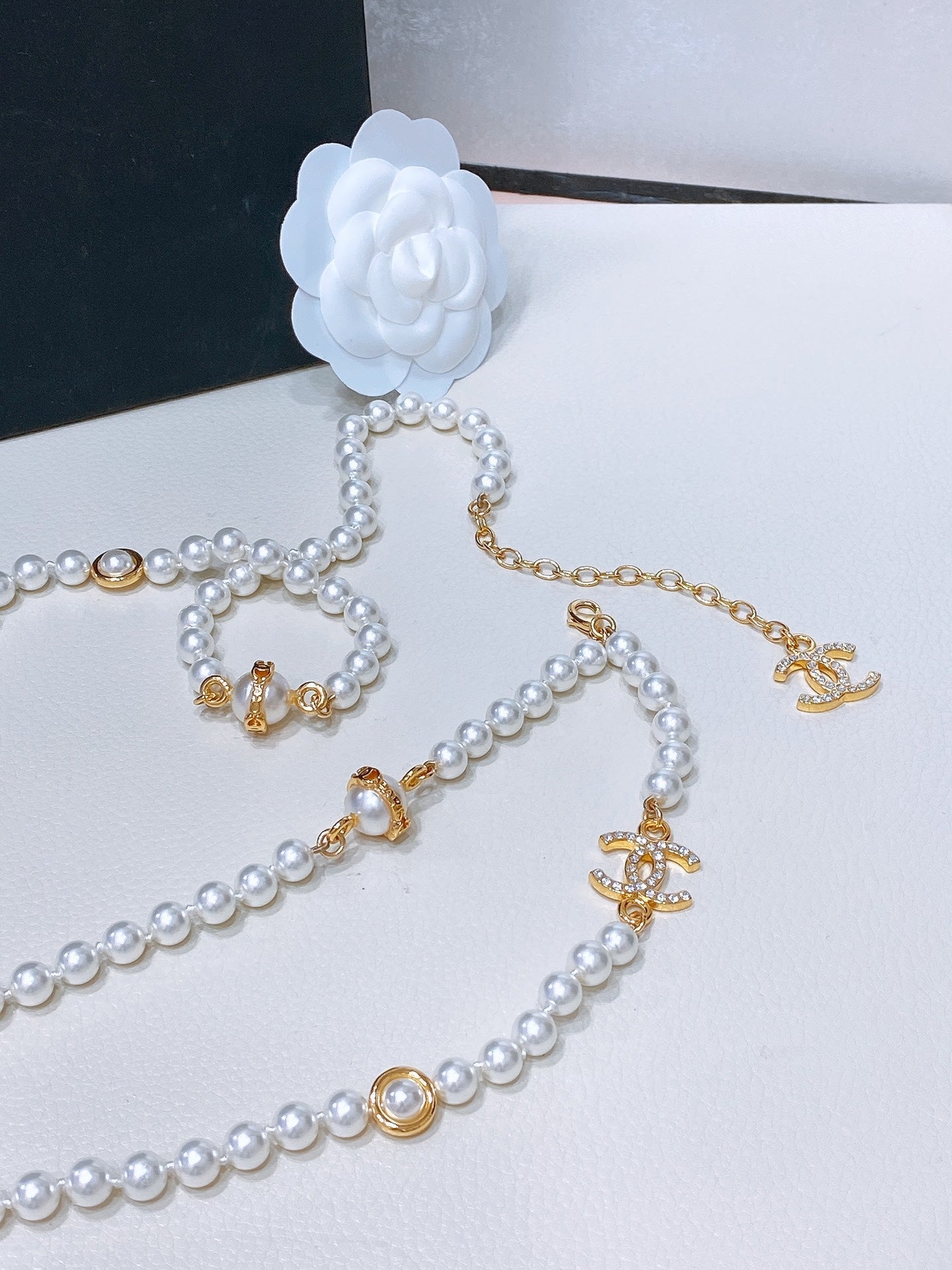 Chanel 2026 Pearl Double-Layer CC Chain Necklace Belt