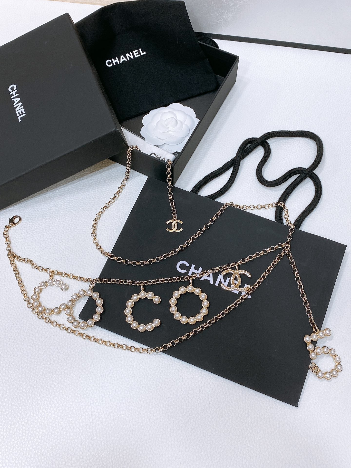 Chanel 2026 Pearl-Embellished Layered Chain Belt