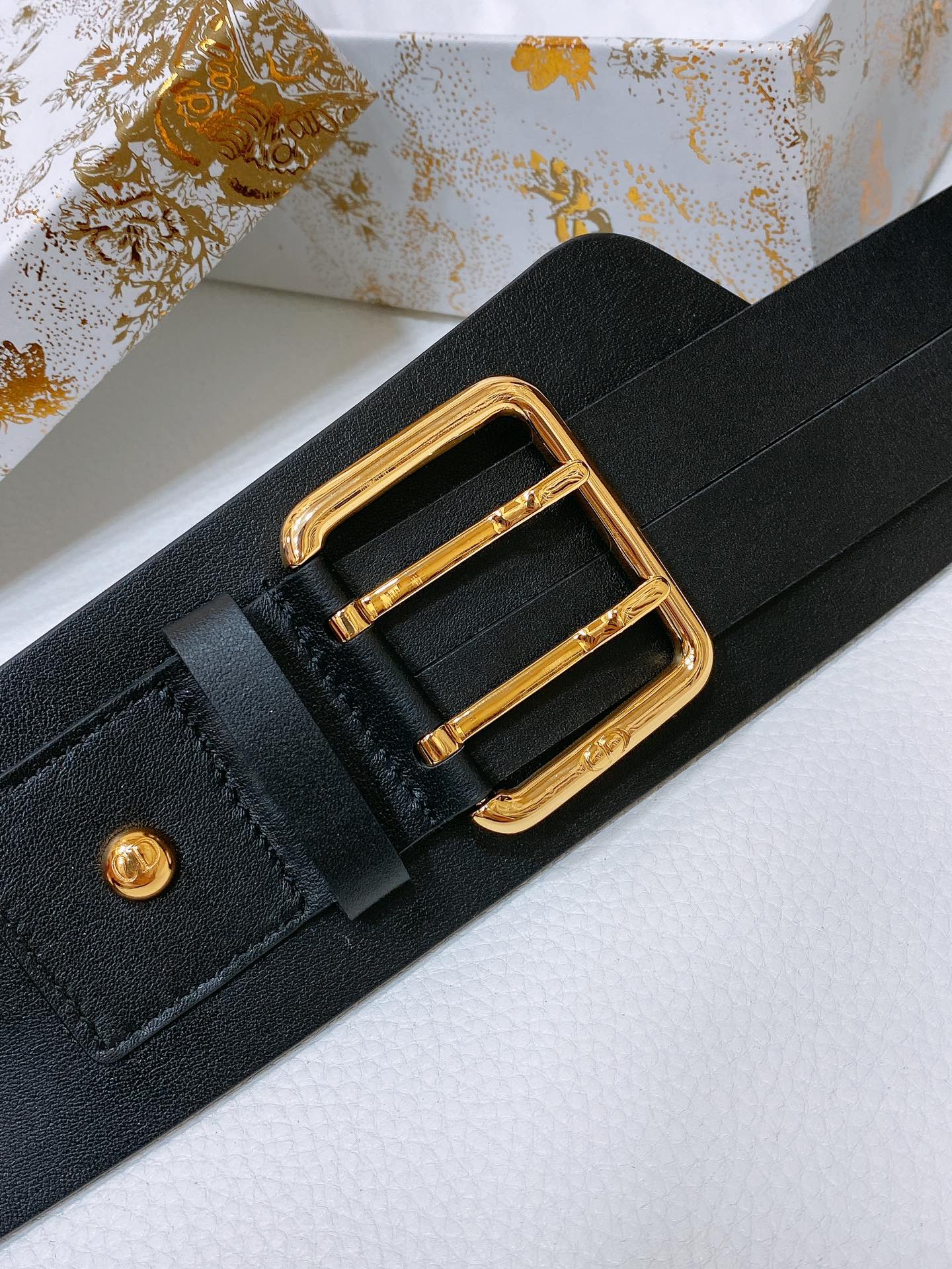 cd nolita belt black lambskin gold buckle