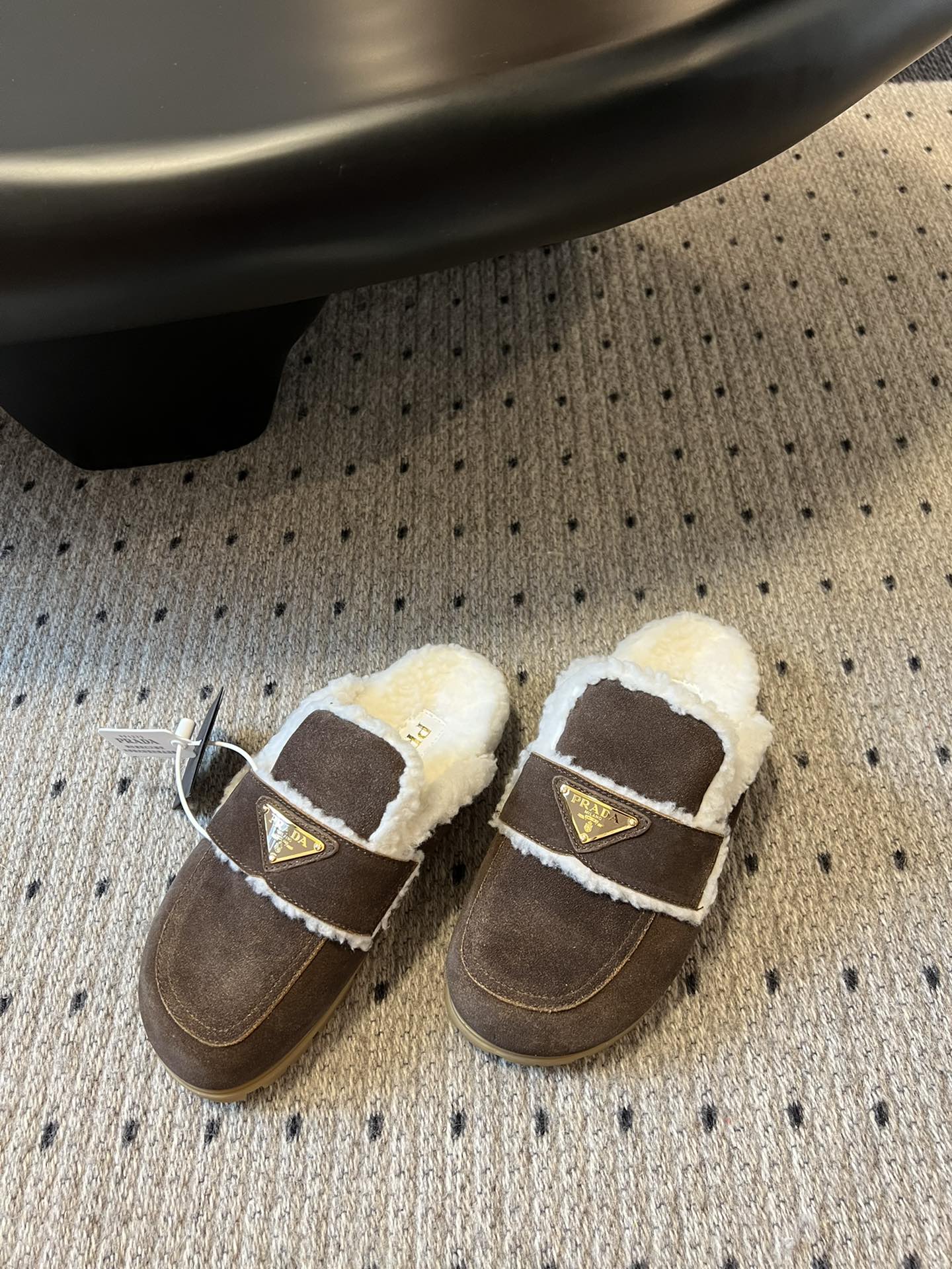 PRA Furry Half-Slipper Dark Brown Suede 478565