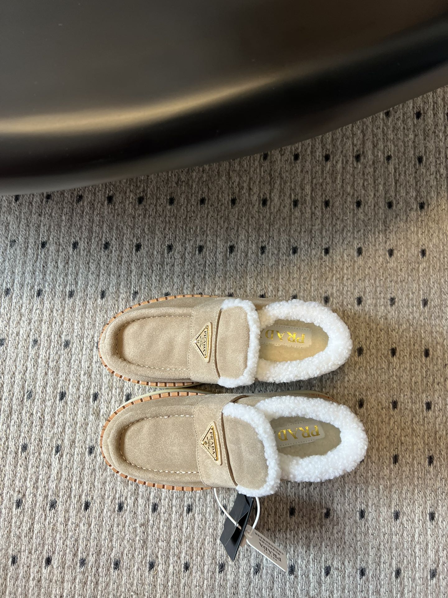 Prada 25s platform ankle boots beige suede and wool 538438