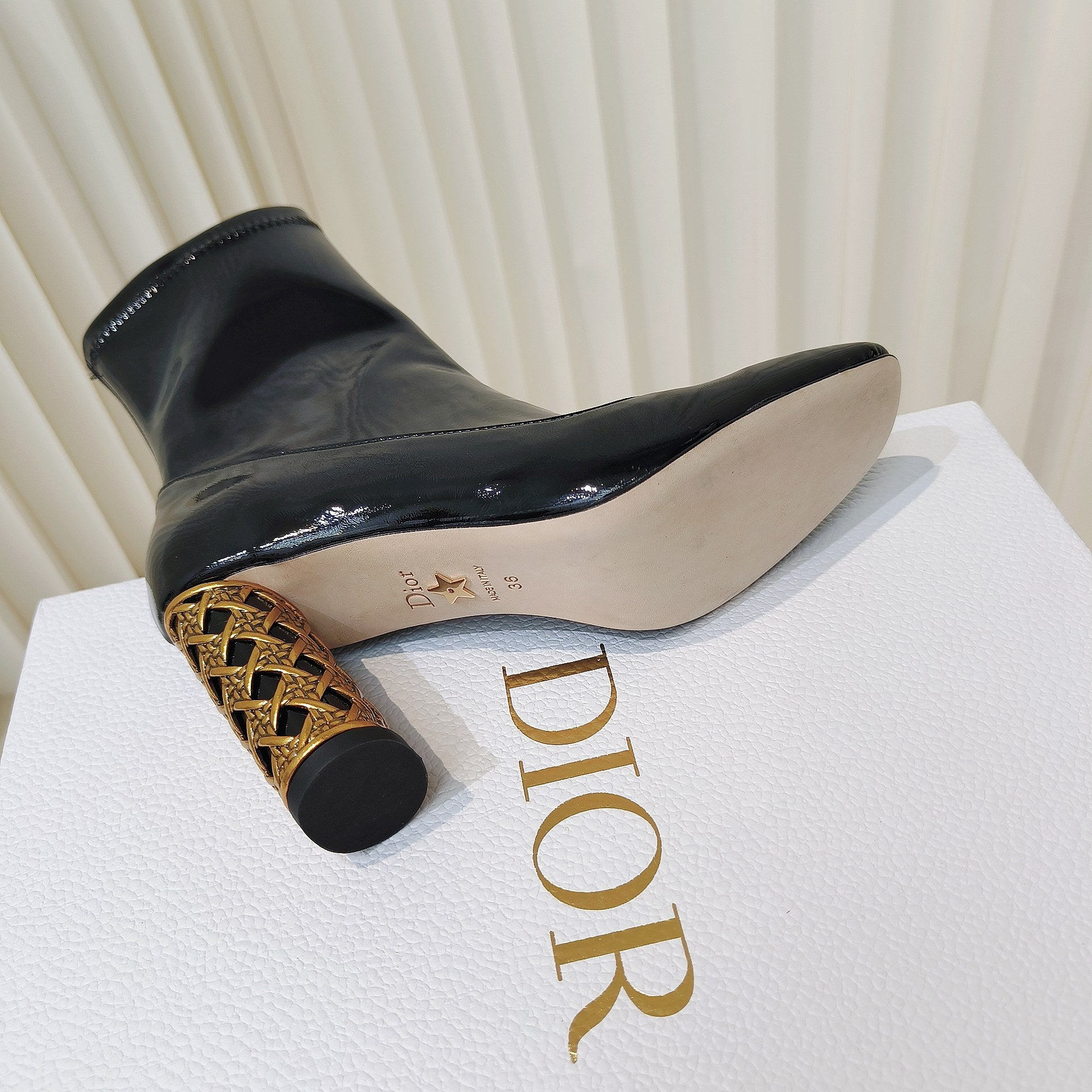 CD Icon Heeled Ankle Boot 40mm In Glossy Black Cowhide 111376