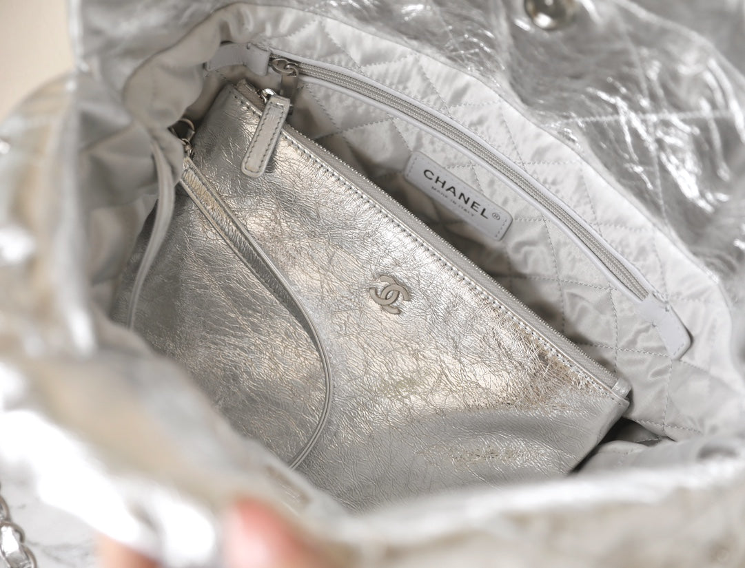 25C Hobo 22 Bag 35cm Silver Metalic Lambskin