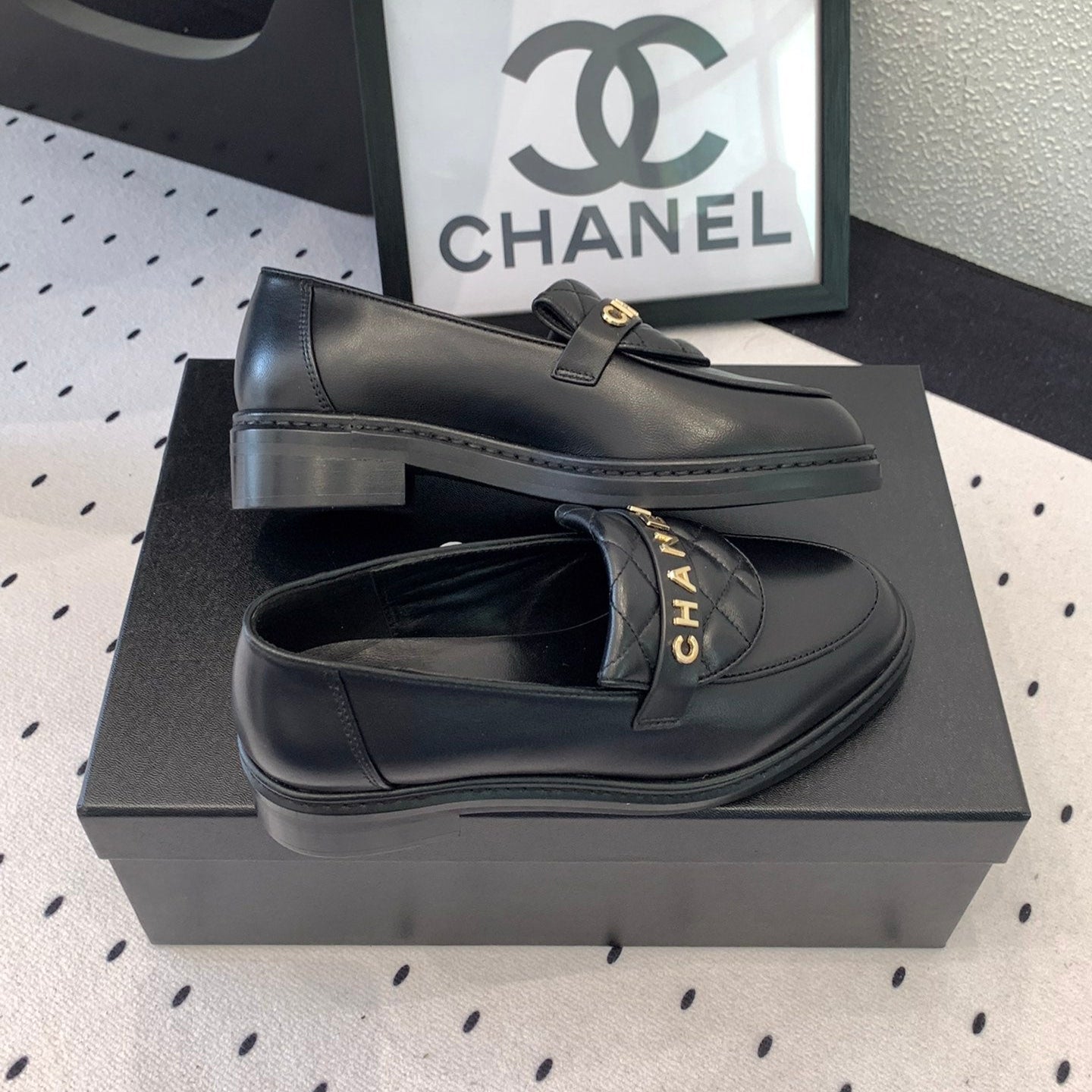 CC Moccasins In Black Cowhide 147019