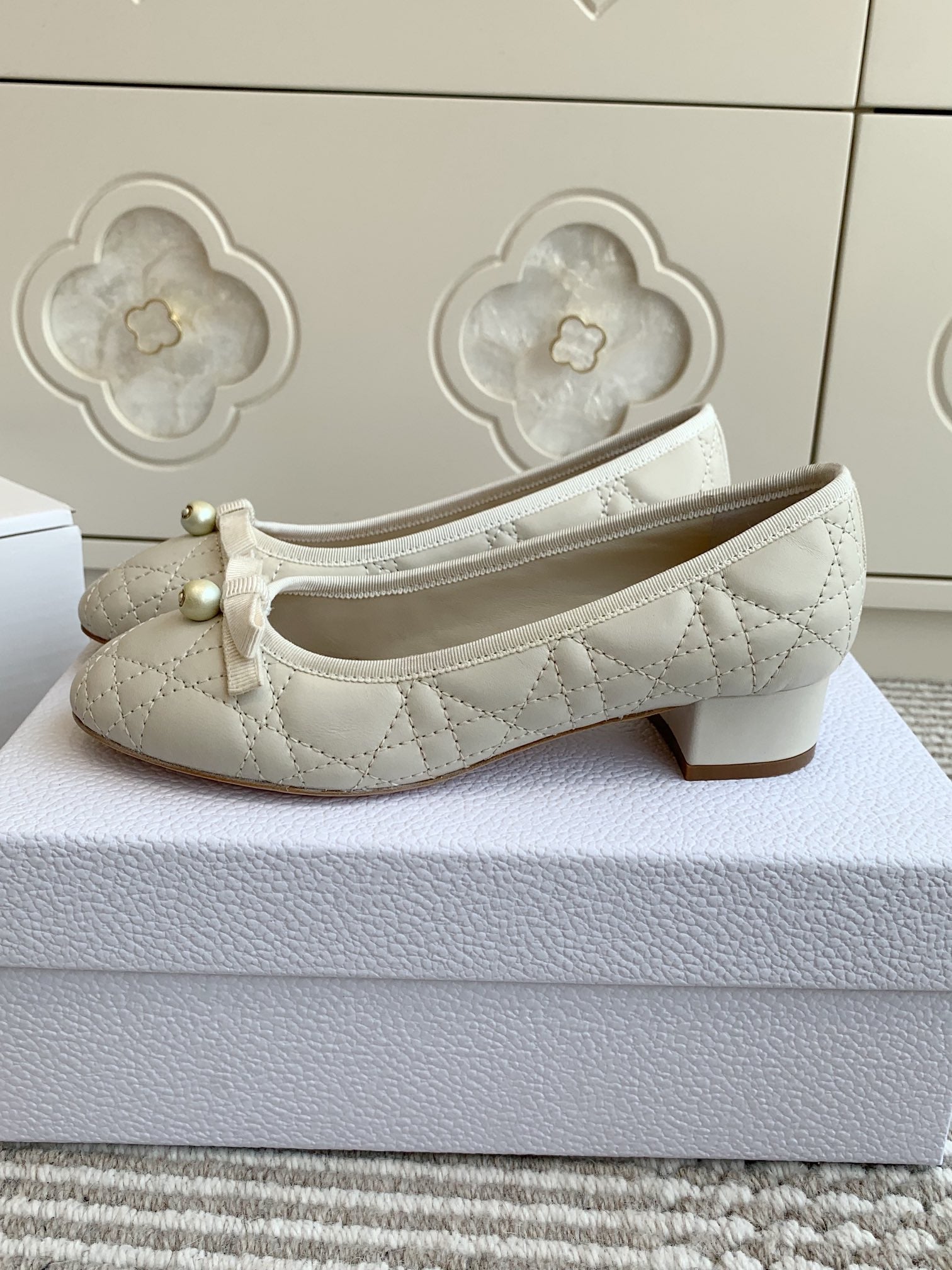 Dior 2026 Bow Pump 30mm Sheepskin 884802