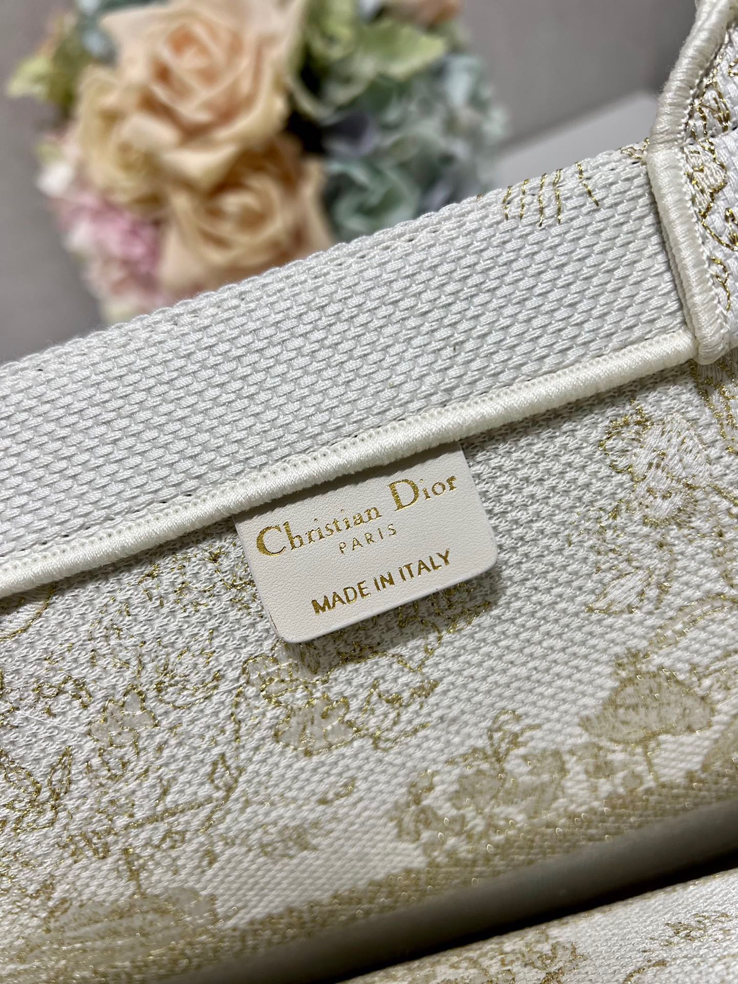 CD Golden Magpie Book Tote 42cm Bag Canvas 336588