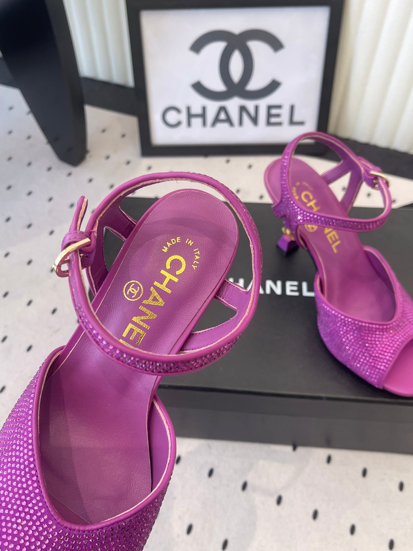 CC 26 Rhinestone Sandal 75mm Purple Lambskin 611733