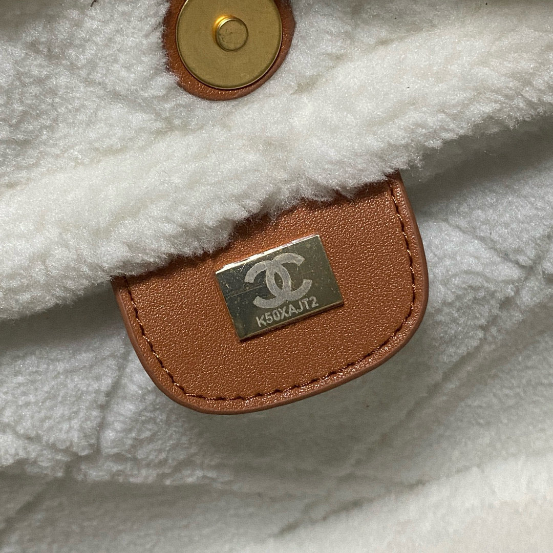 CC 22 Bag 35cm Brown White Shearling Lambskin