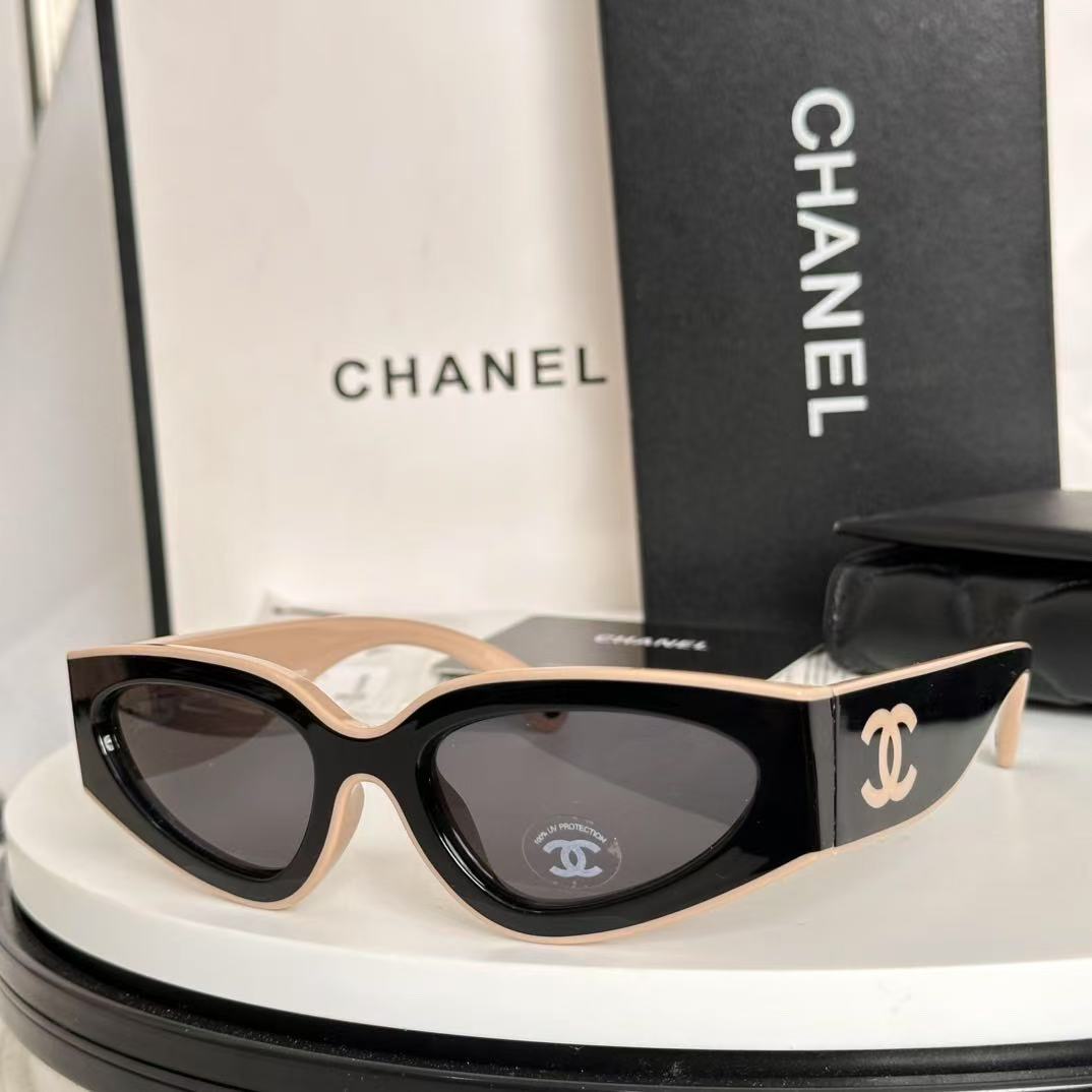Chanel Sunglasses 06