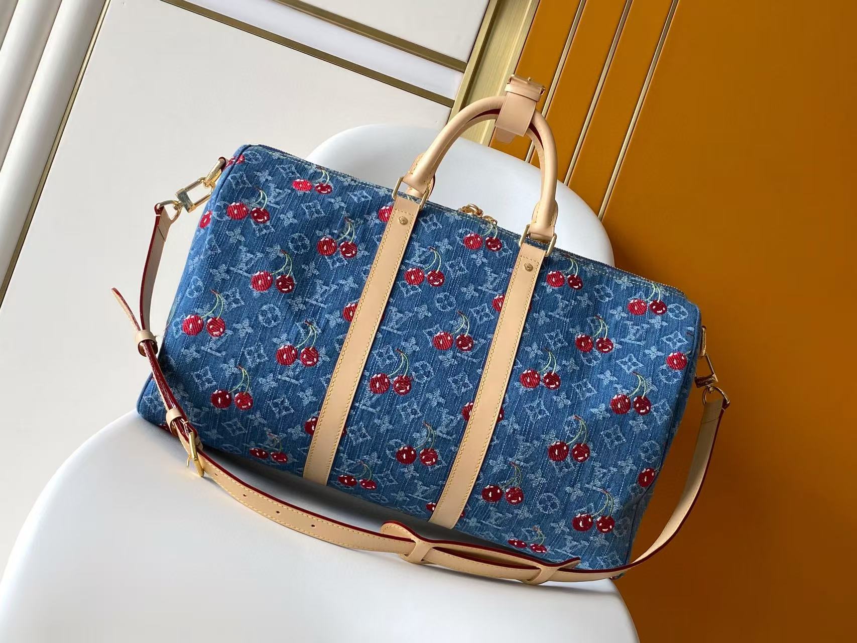 LV x TM Keepall Bandoulière 45cm Bag Blue Red Beige Denim Fabric Cowhide