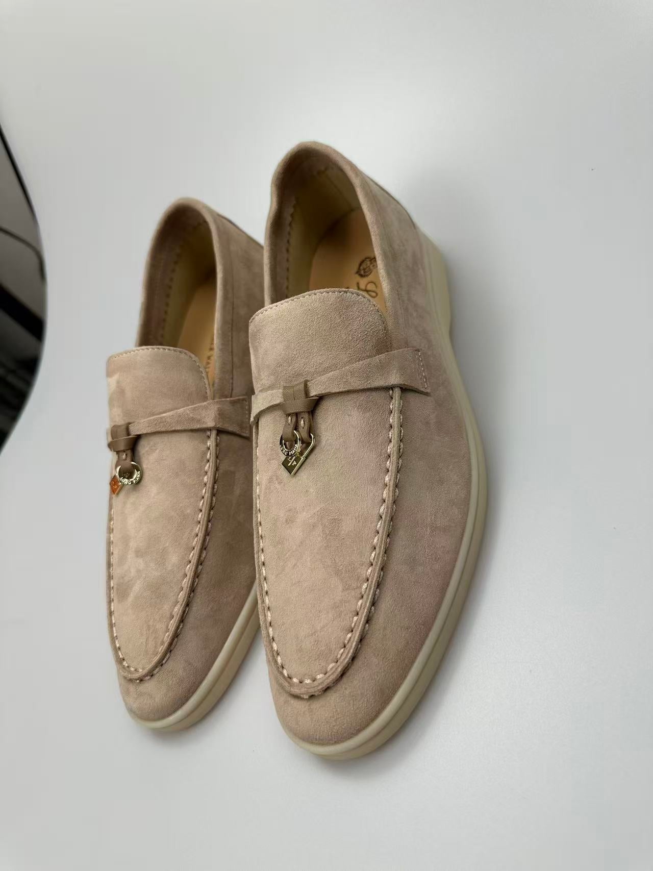 summer charm walk loafer taupe suede