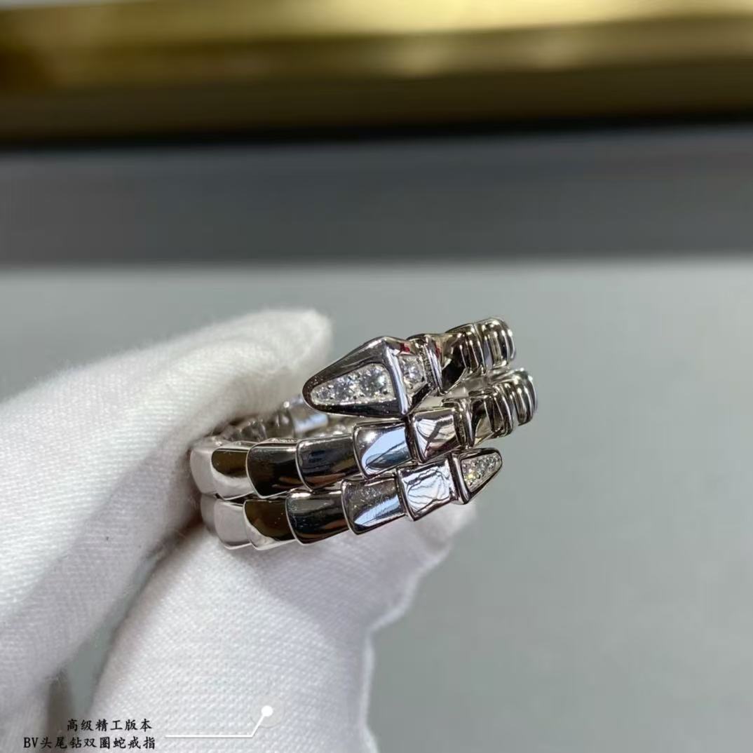SERPENTS DOUBLE ROW DIAMOND RING